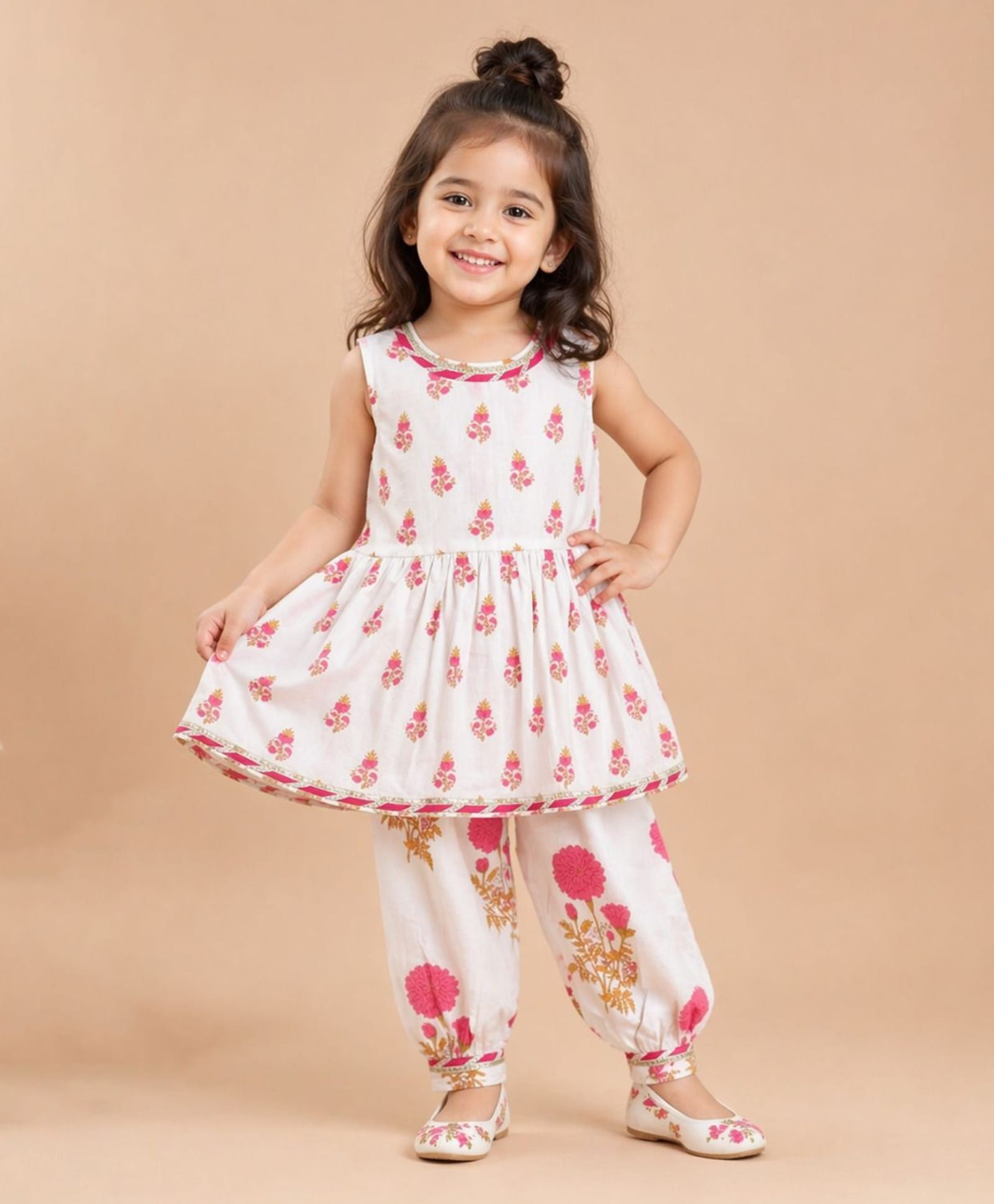 The Magic Wand Cambric Woven Sleeveless Lace Embellished & Floral Printed Kurti & Salwar Set - Fuchsia-picture-15