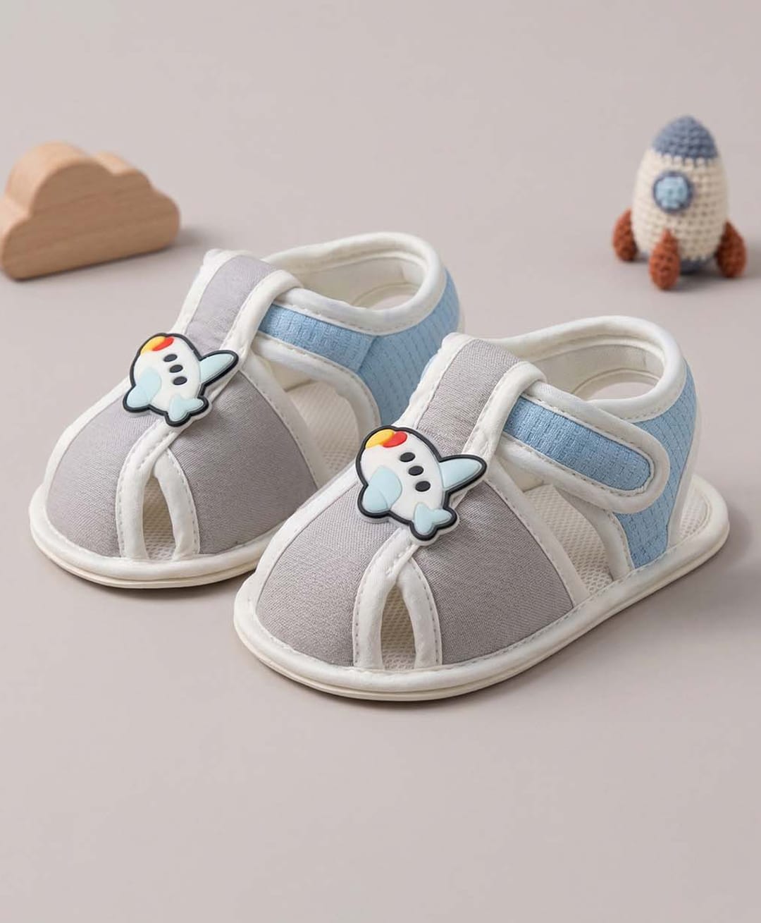 Baby Moo Aeroplane Applique Detailed Velcro Closure Anti Skid Booties - Grey-picture-26