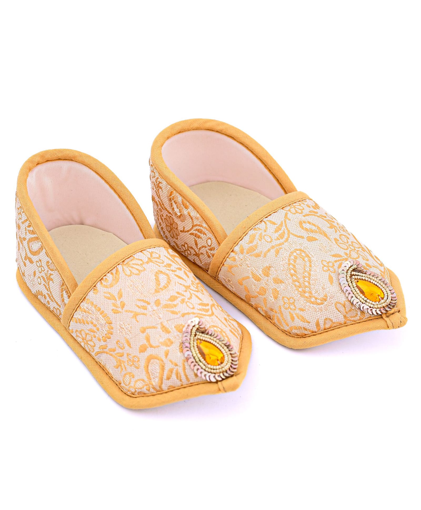 Daizy Sequins Embellished Paisley Detailed Mojaris - Golden-image-13