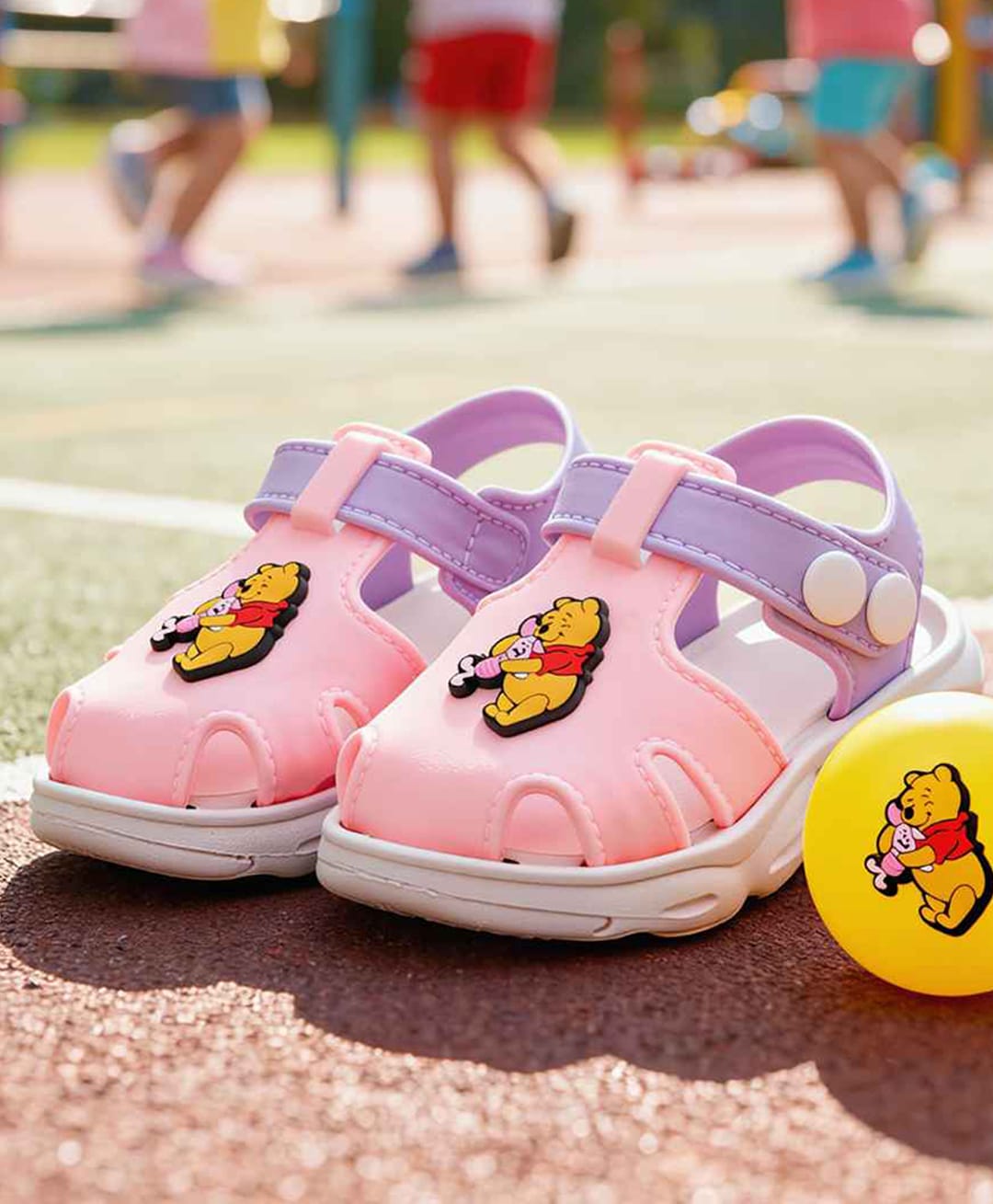 Yellow Bee Disney Featuring Winnie The Pooh Applique Detailed Button Closure Sandals - Pink-picture-11