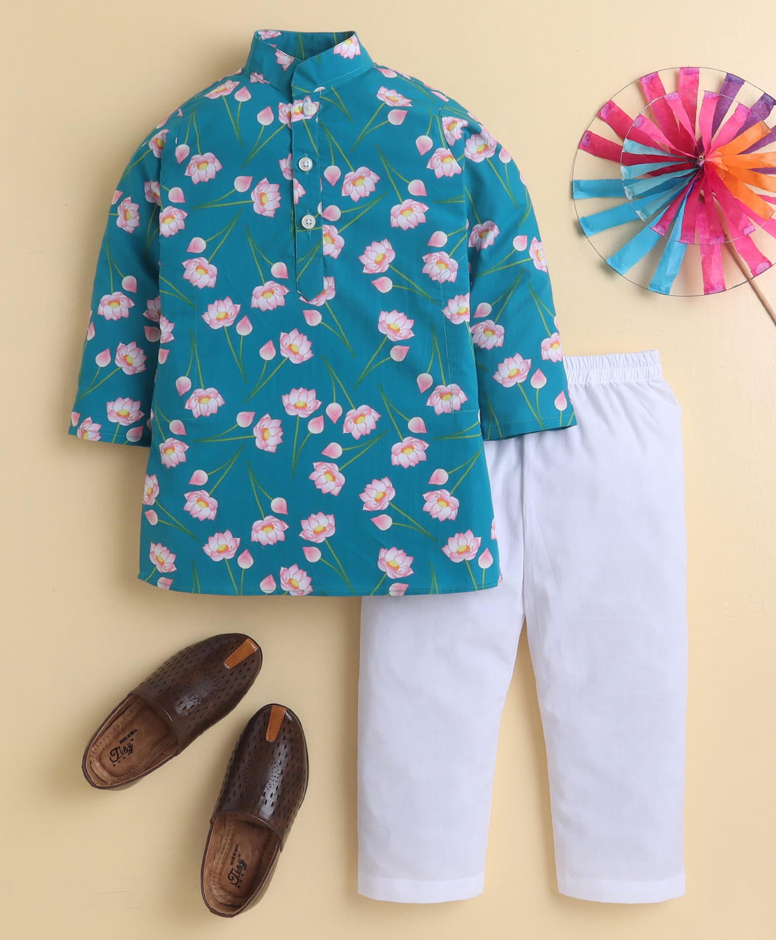 Knitting Doodles Cotton Woven Full Sleeves Floral Printed Kurta & Pyjama Set - Blue-picture-26