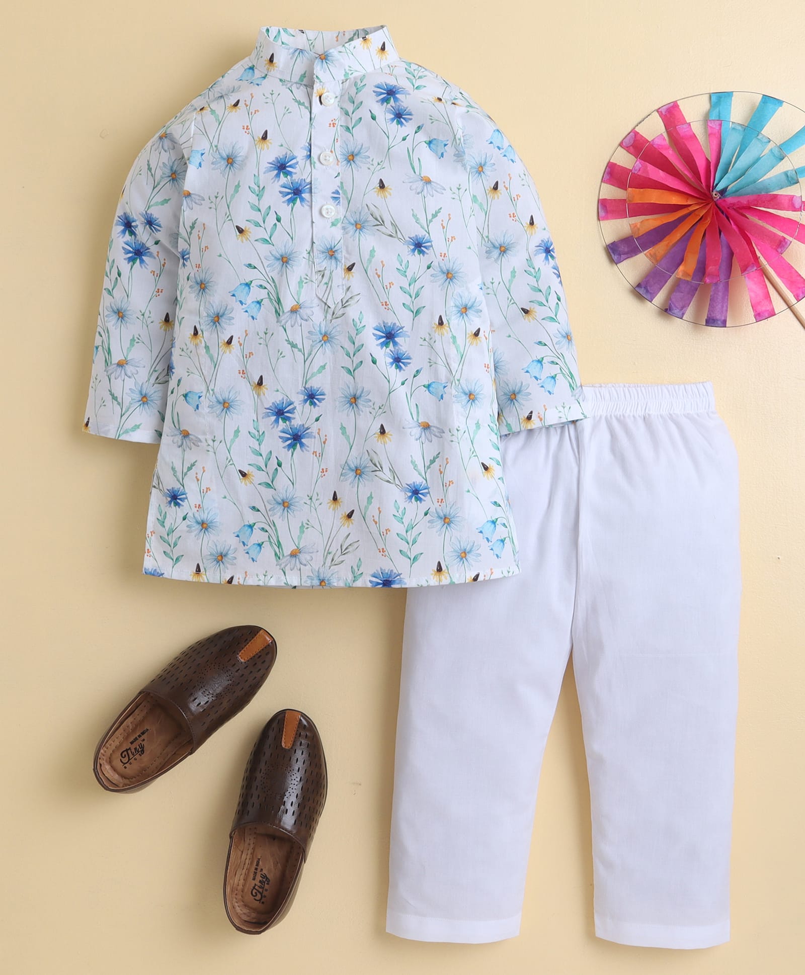 Knitting Doodles Cotton Woven Full Sleeves Floral Printed Kurta & Pyjama Set - White-picture-27