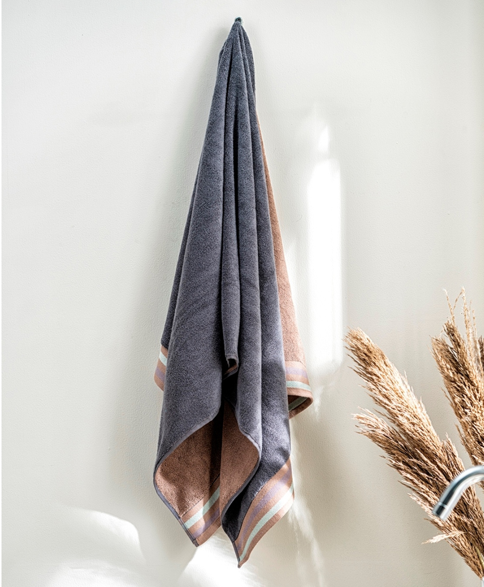 DDecor Zero Twist Premium Cotton Plain Bath Towel with High Absorbency Natural - Grey-image-4