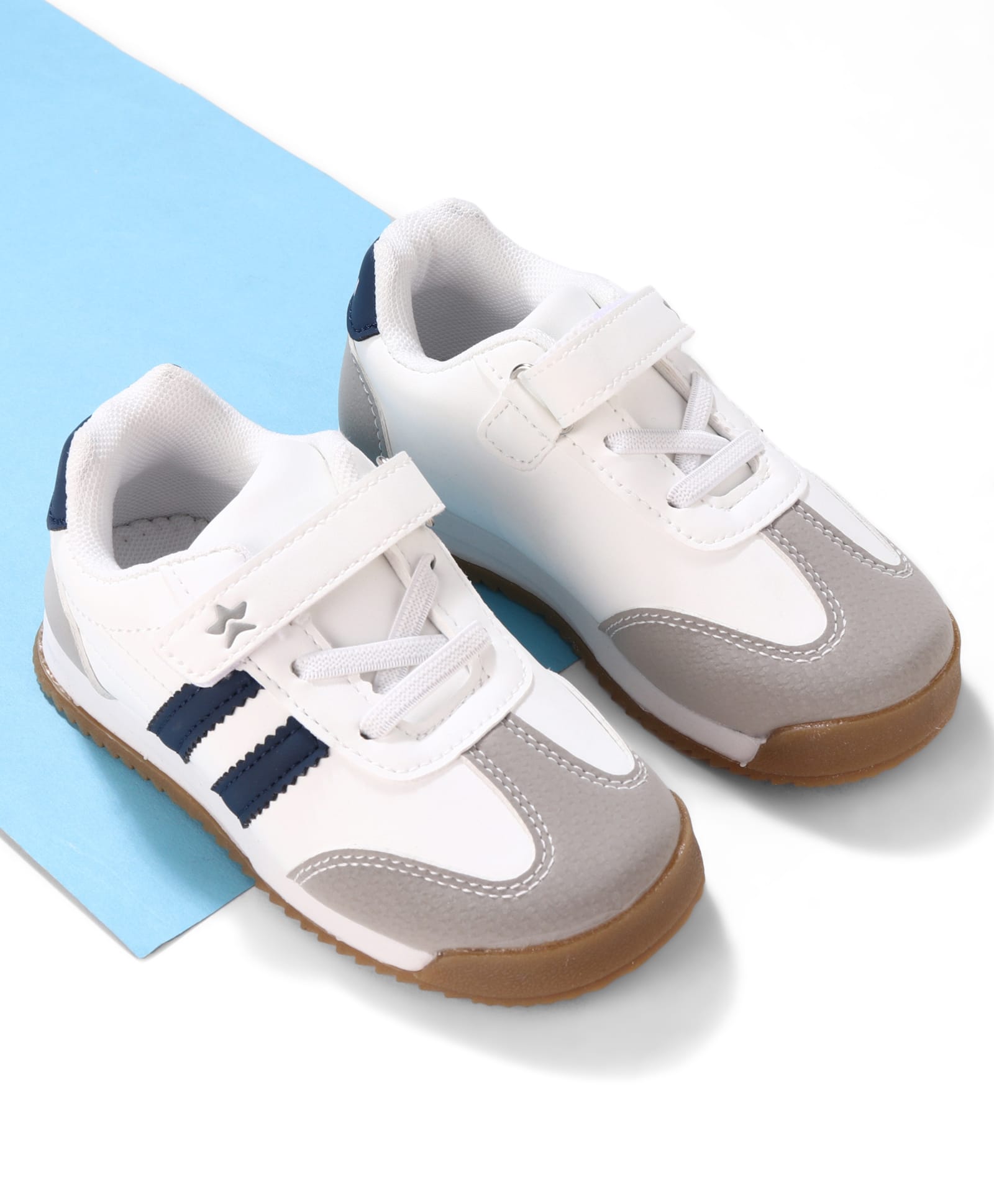 Cute Walk by Babyhug Velcro Closure Sport Shoes With Star Embroidery - Grey