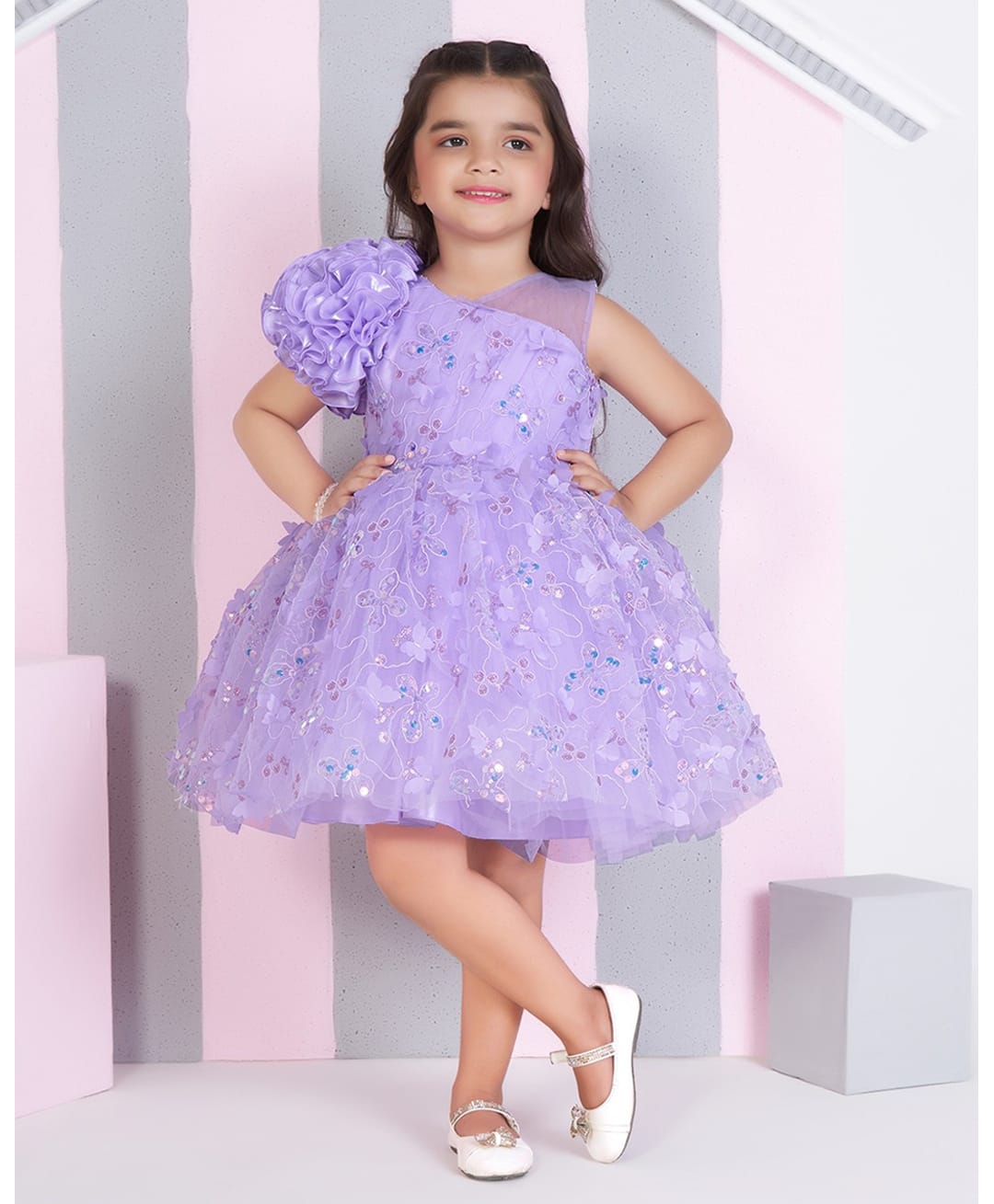 Ministitch Net Woven One Shoulder Sleeves Butterfly Applique Detailed Dress - Lavender-picture-3