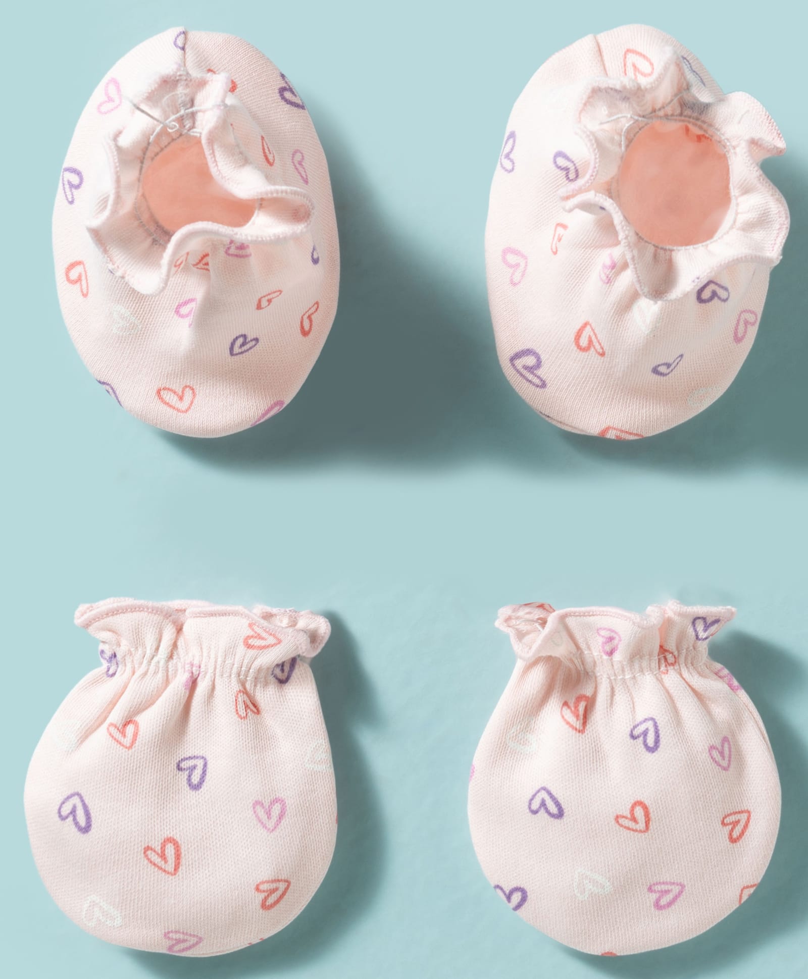 Bubble Pop Interlock Knit Mitten & Booties Set With Heart Print - Pink-image-14