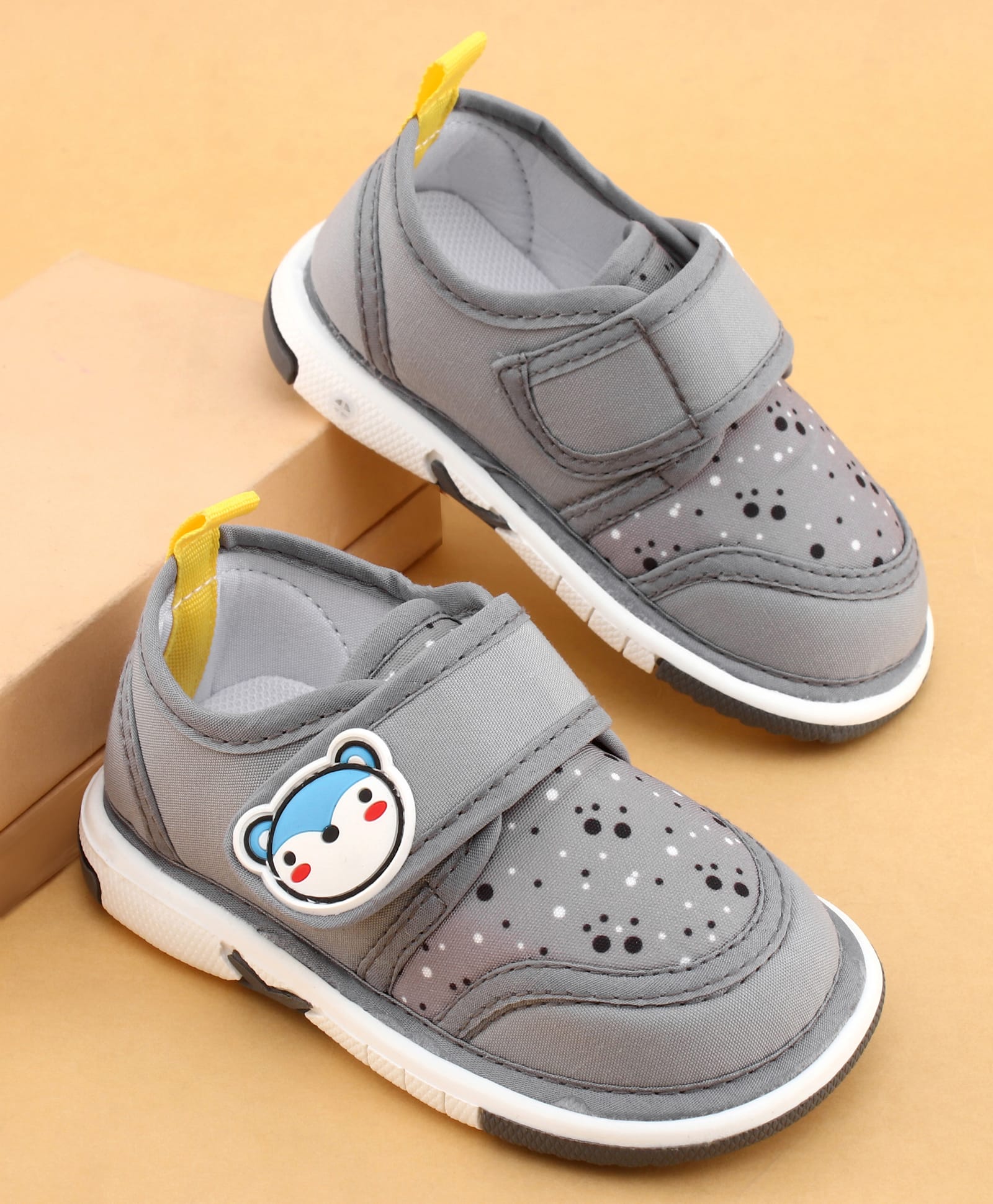 Cute Walk by Babyhug Velcro Closure Musical Shoes With Animal Applique - Grey-picture-24