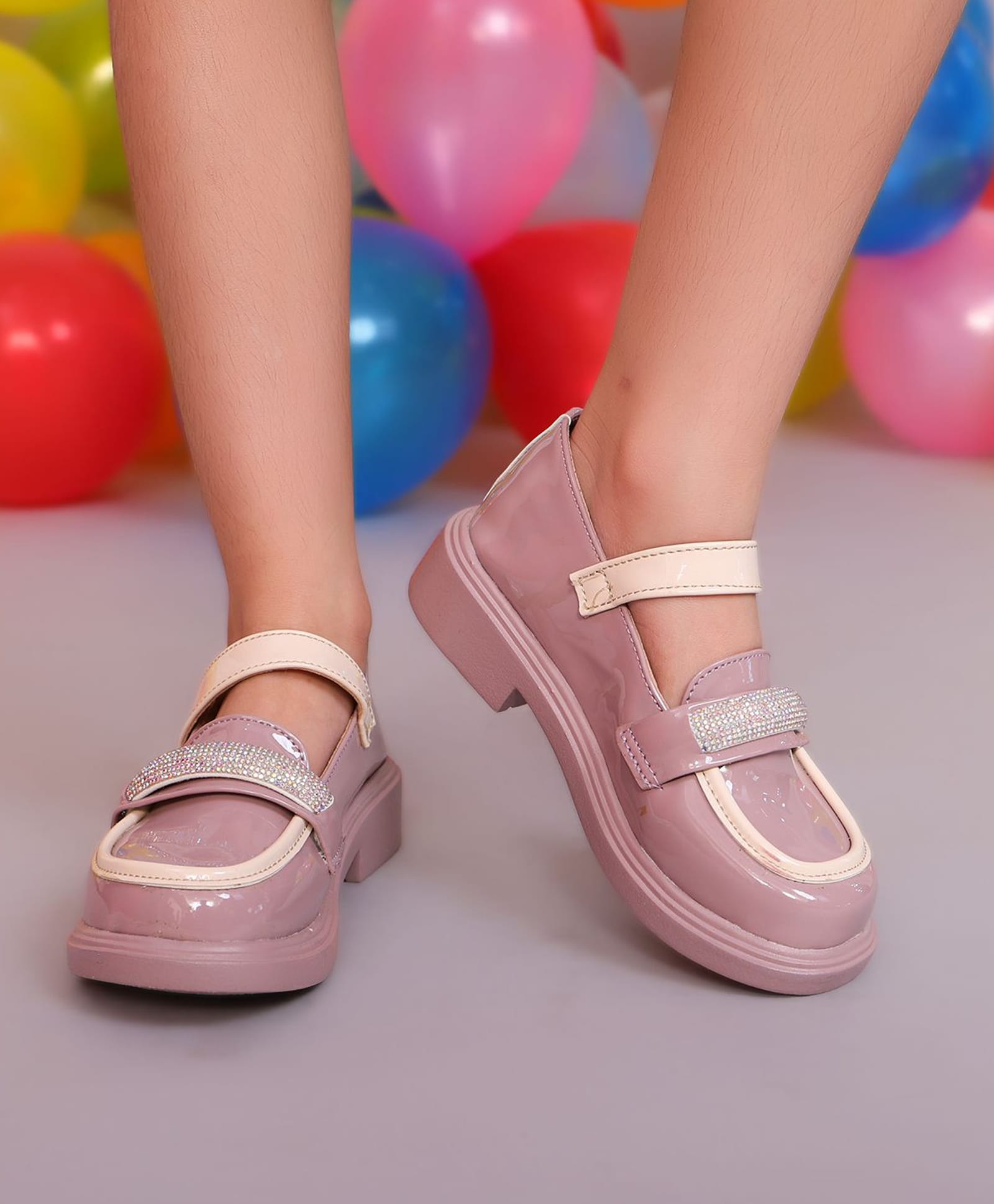 Freeplay Stones Embellished Velcro Closure Sandals - Lavender-picture-32