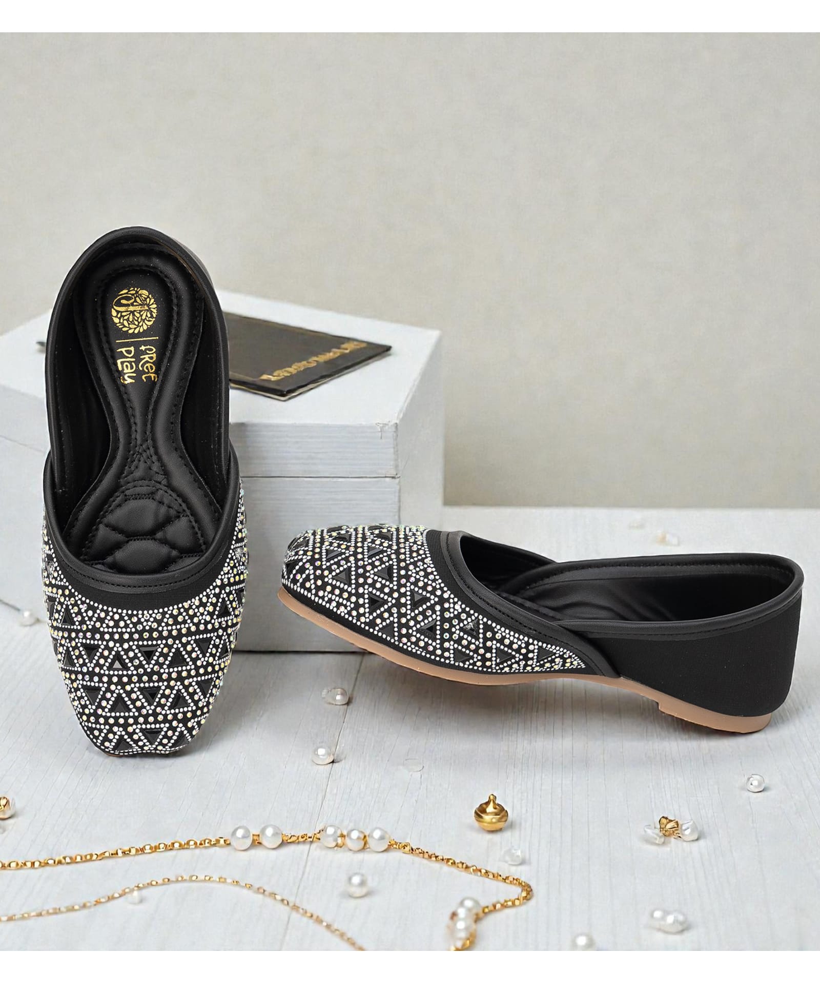Freeplay Stones Embellished Mojaris - Black-picture-24