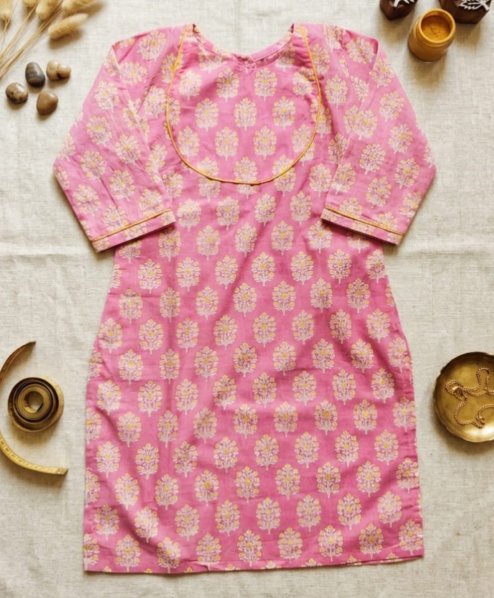 LITTLE INDIAN Cotton Woven Three Fourth Sleeves Floral Motifs Printed Kurti - Pink-image-32