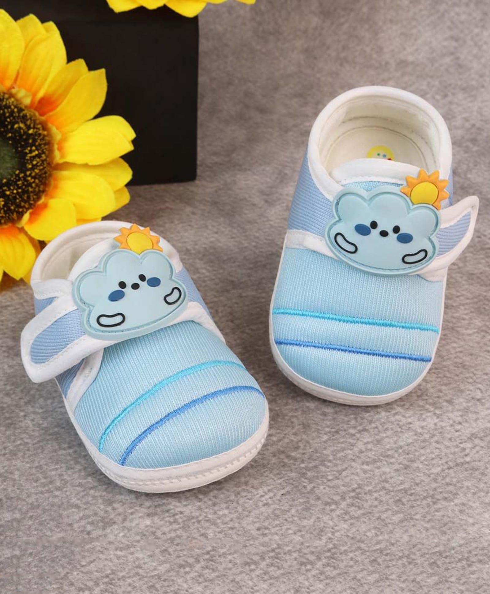 KIDSUN Sun Face Applique Detailed Velcro Booties - Skyblue-picture-13