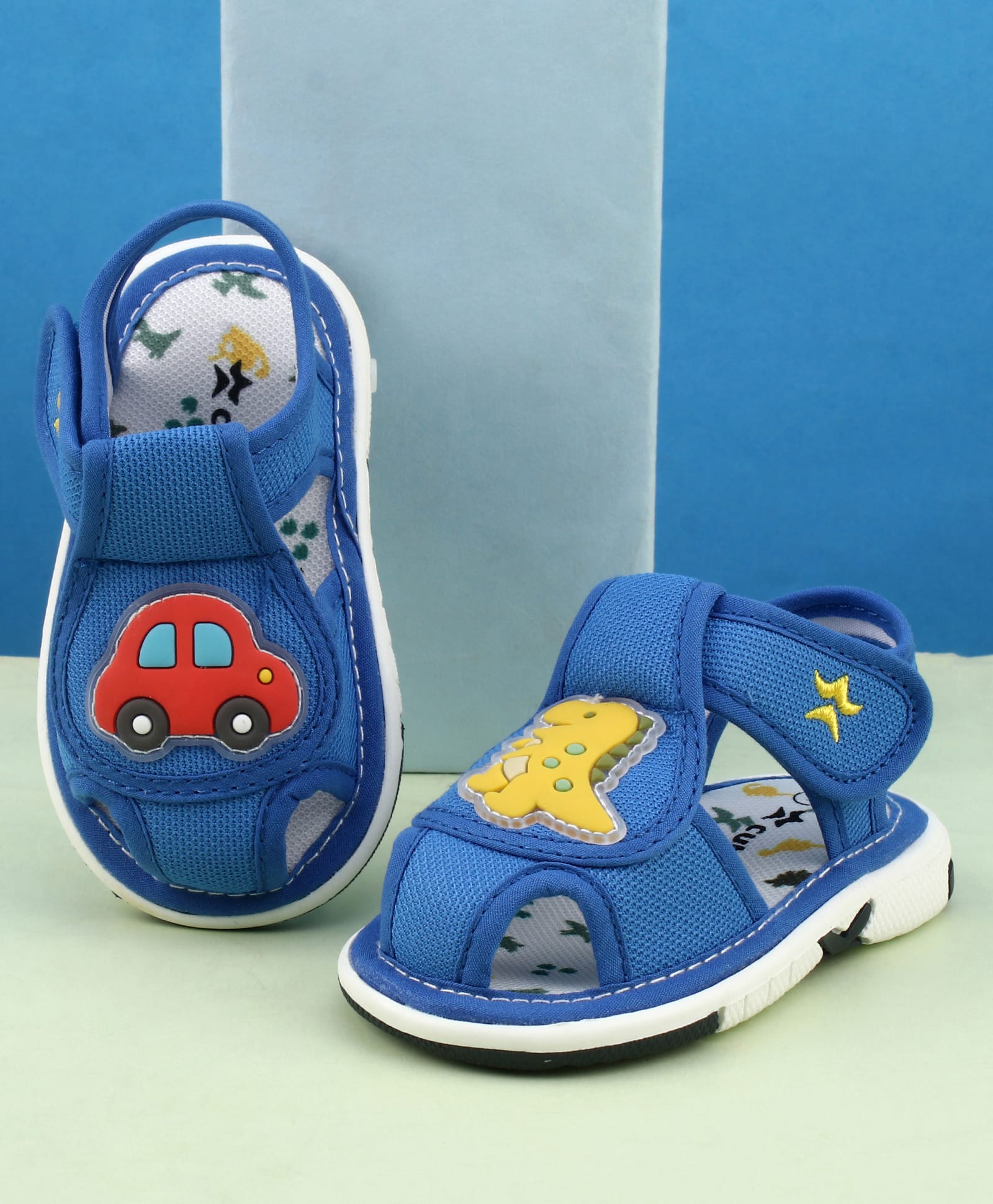 Cute Walk by Babyhug Musical Sandals Male Blue 20-image-18