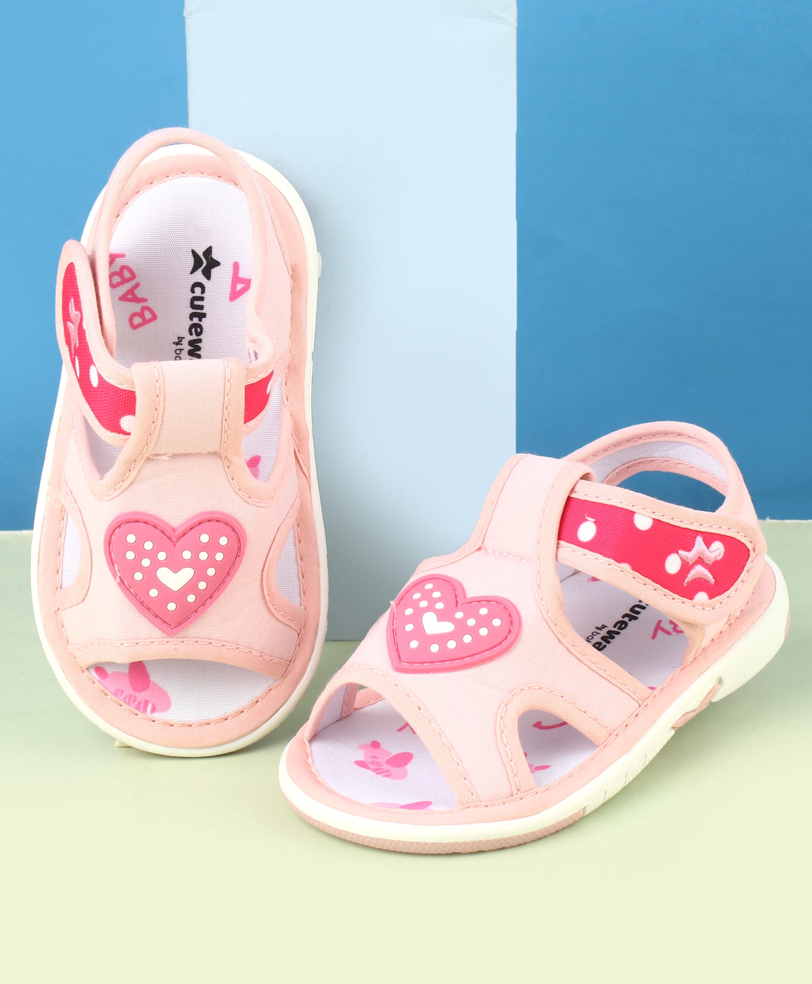 Cute Walk by Babyhug Velcro Closure Sandals With Heart Applique - Pink-picture-21