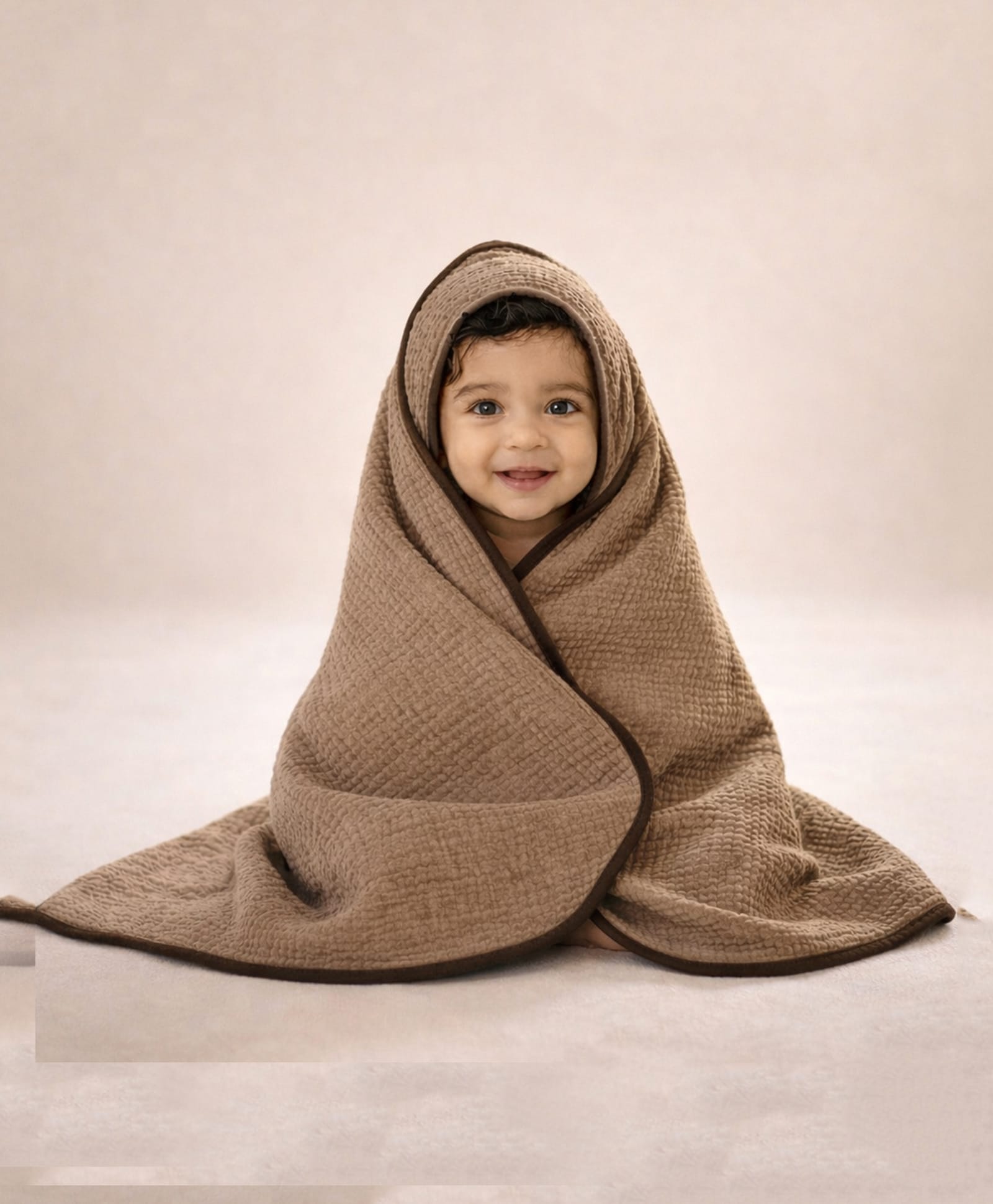 MumsLap 4 Layer Crinkled Muslin Hooded Baby Towel for Newborns and Kids Ultra Soft Absorbent Cotton Bath Towel Coffee L 80 x B 80 cm-picture-46