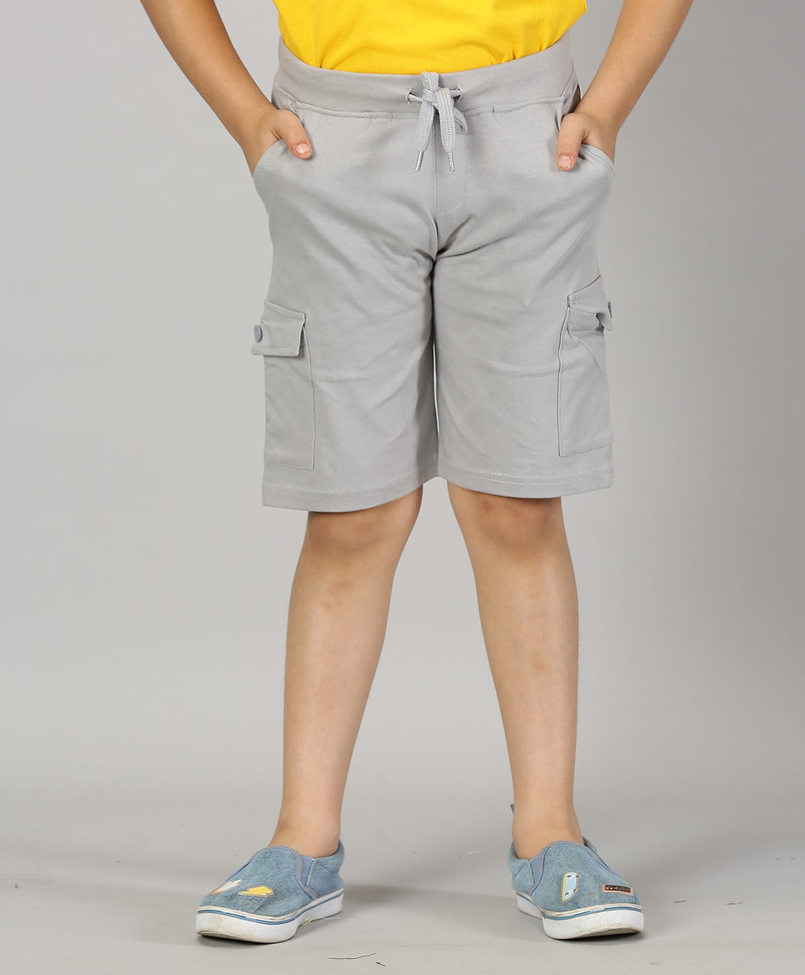 Kiddopanti Cotton Knit Knee Length Solid Cargo Shorts - Grey-picture-26