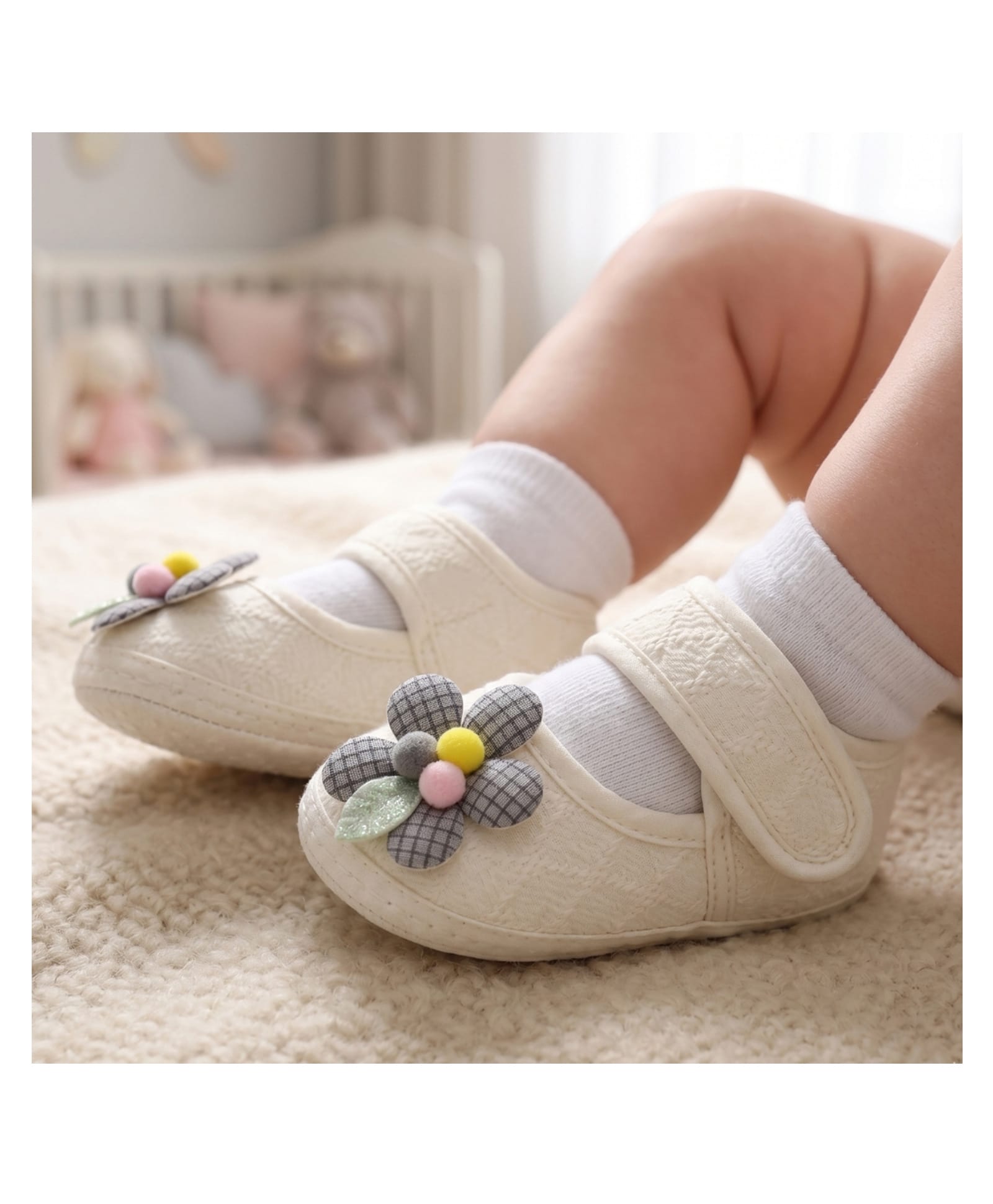 Neska Moda Floral Applique Detailed Velcro Closure Booties - White & Grey-image-18