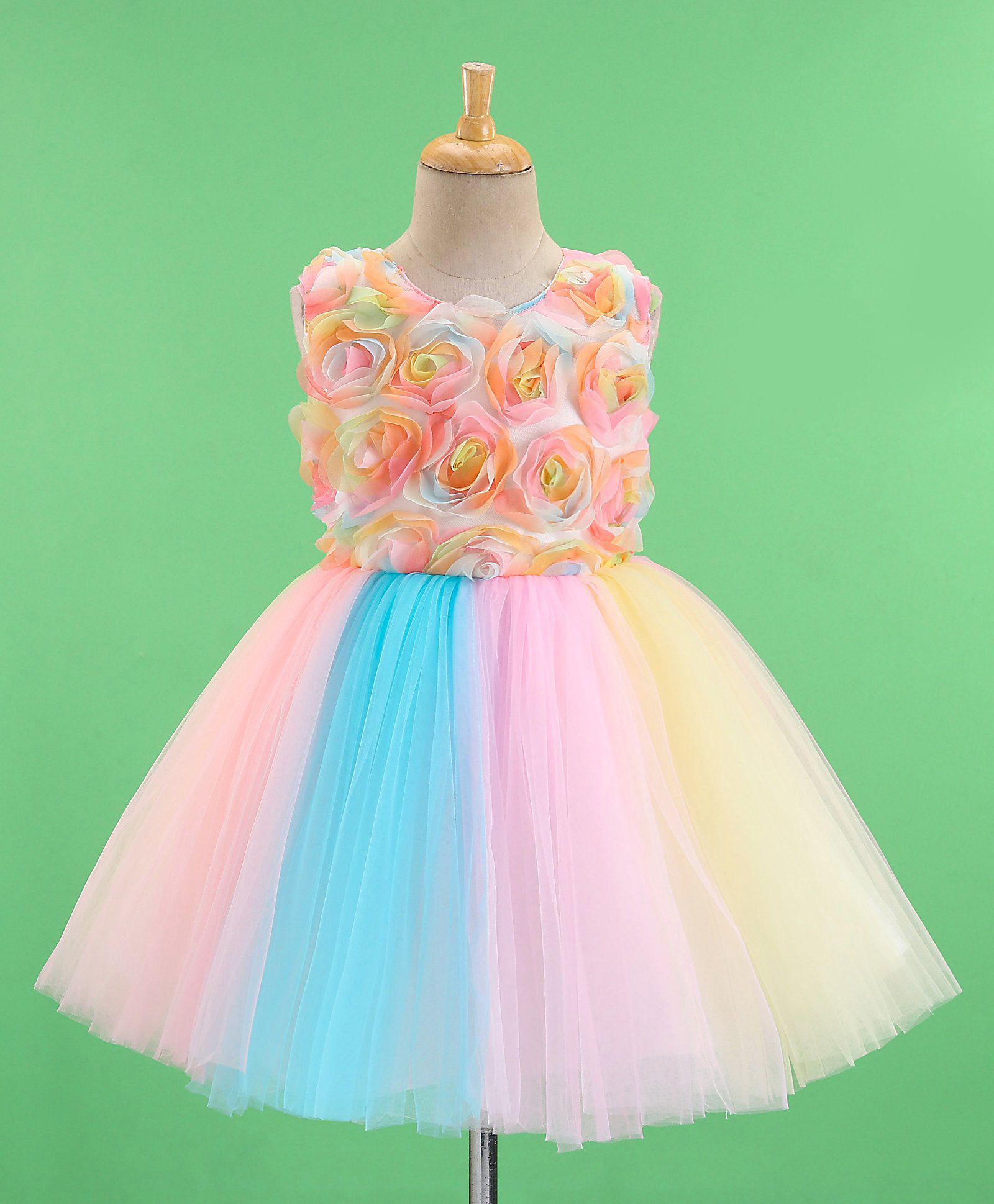Enfance Net Woven Sleeveless Solid Party Dress With Floral Applique - Pink-picture-0