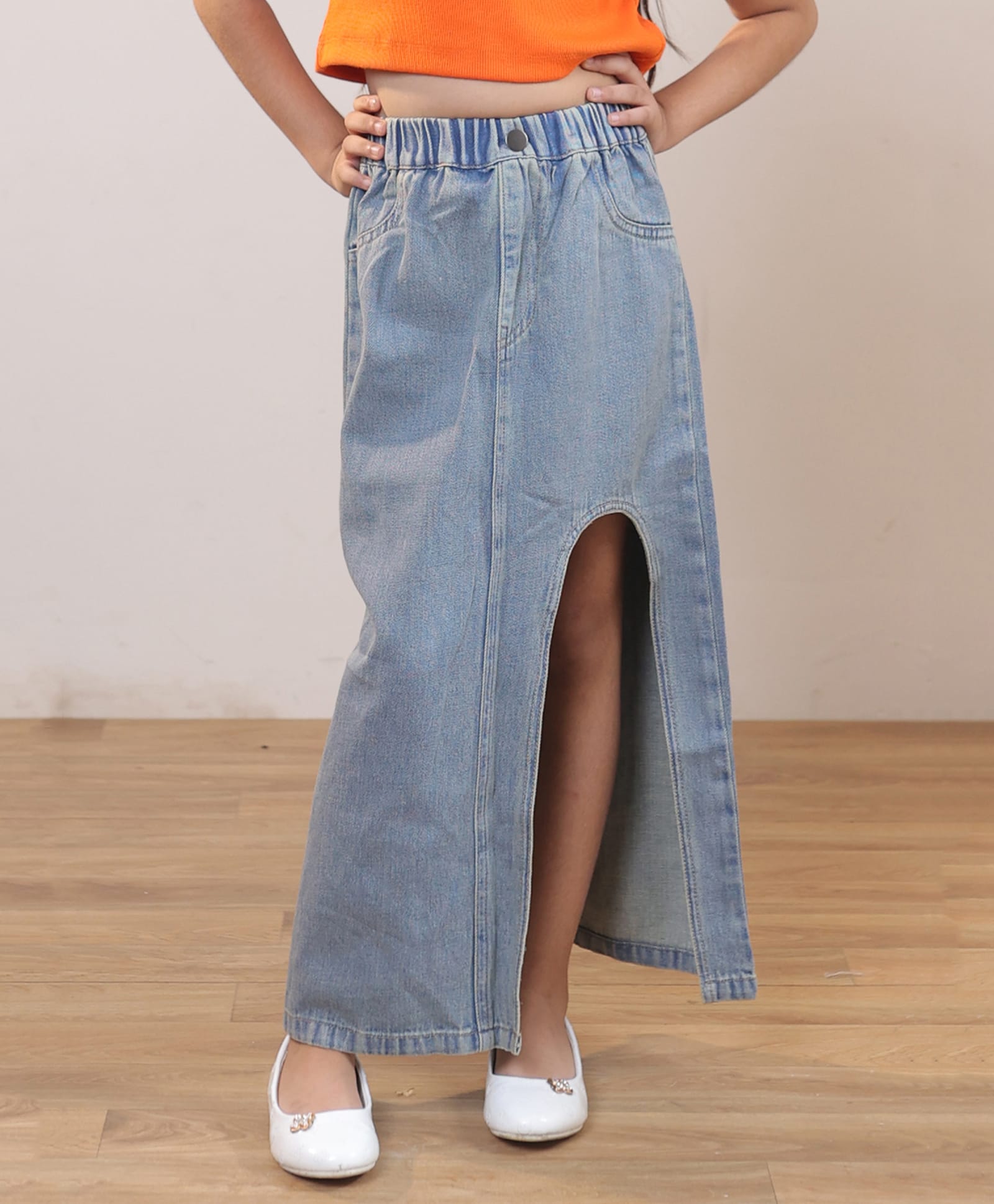 Shorgul Denim Woven Solid Skirt With Slit - Blue-picture-11