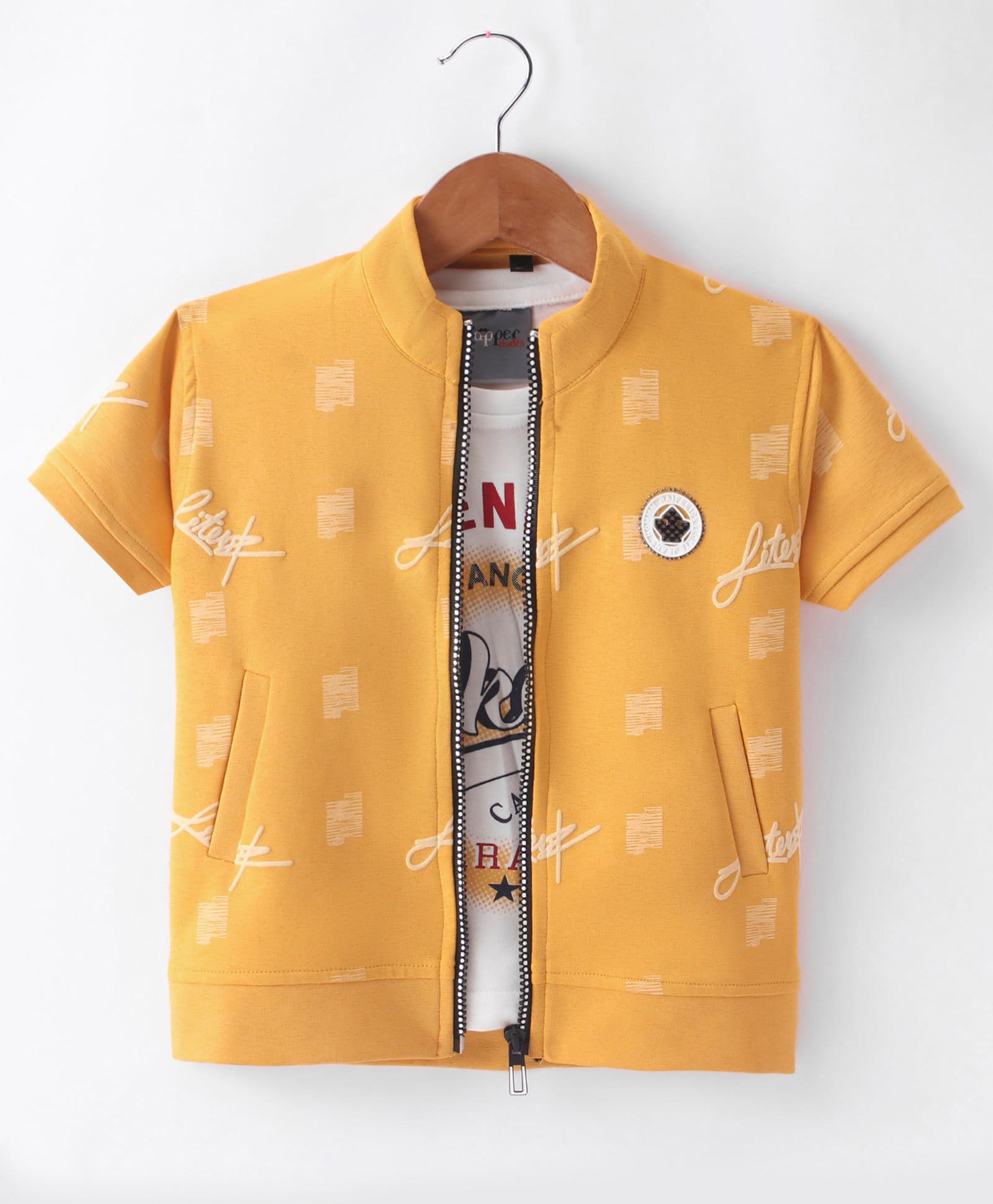 Dapper Dudes Woven Half Sleeves Printed Jacket With Printed T-Shirt - Yellow-image-7