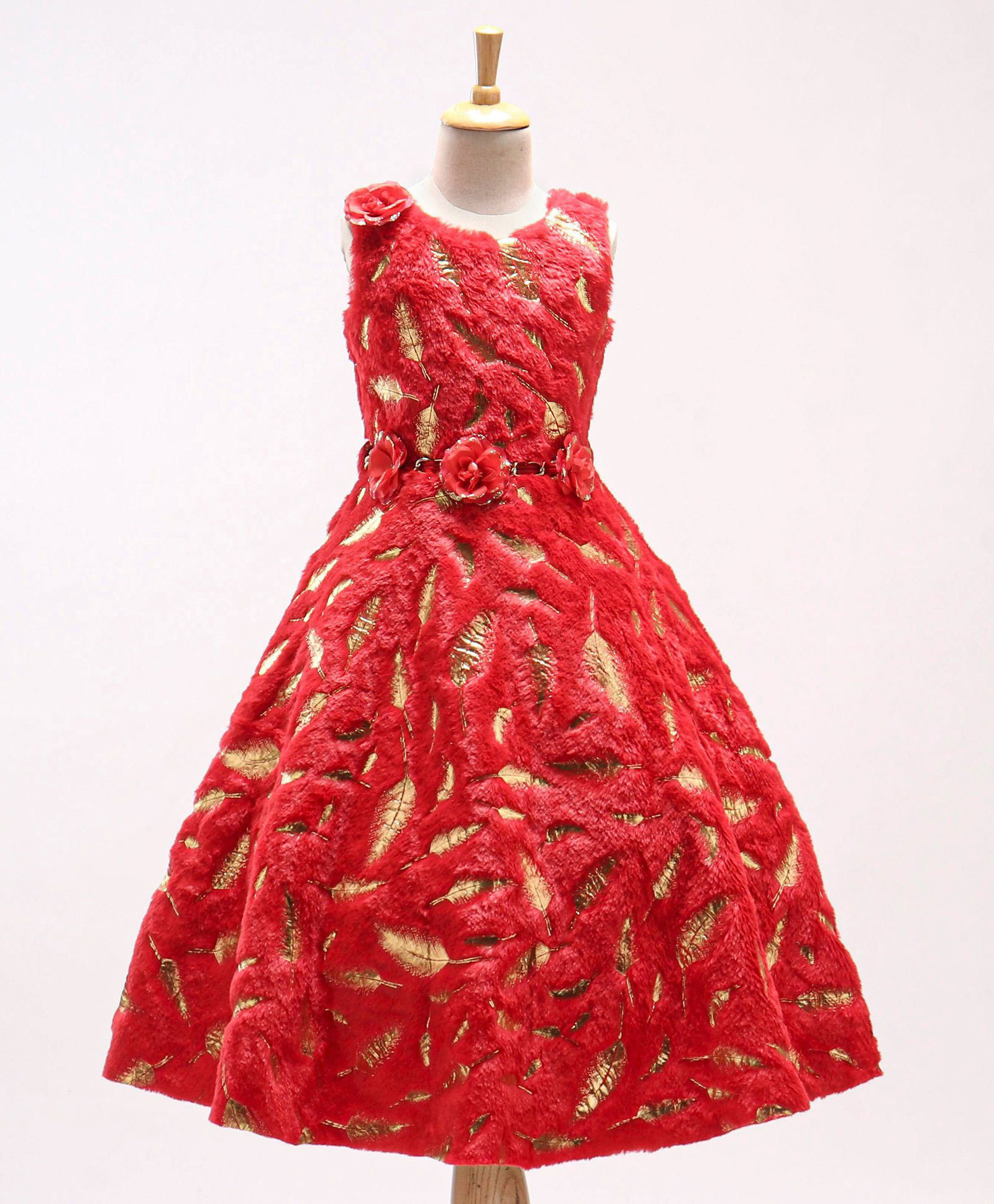 Enfance Fur Woven Textured Sleeveless Foil Printed Party Gown With Floral Applique - Red-picture-36