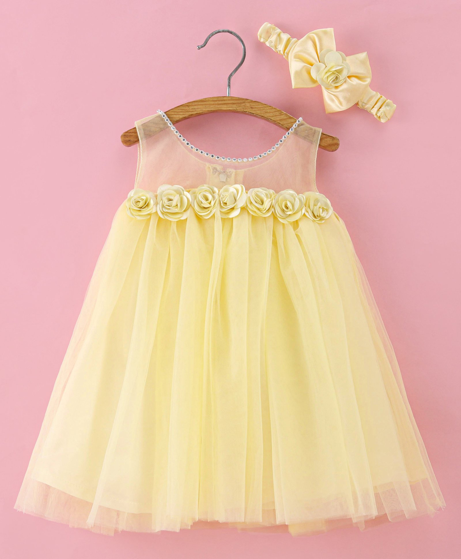 Enfance Net Woven Sleeveless Solid Dress With Floral Applique & Headband -Yellow-image-45