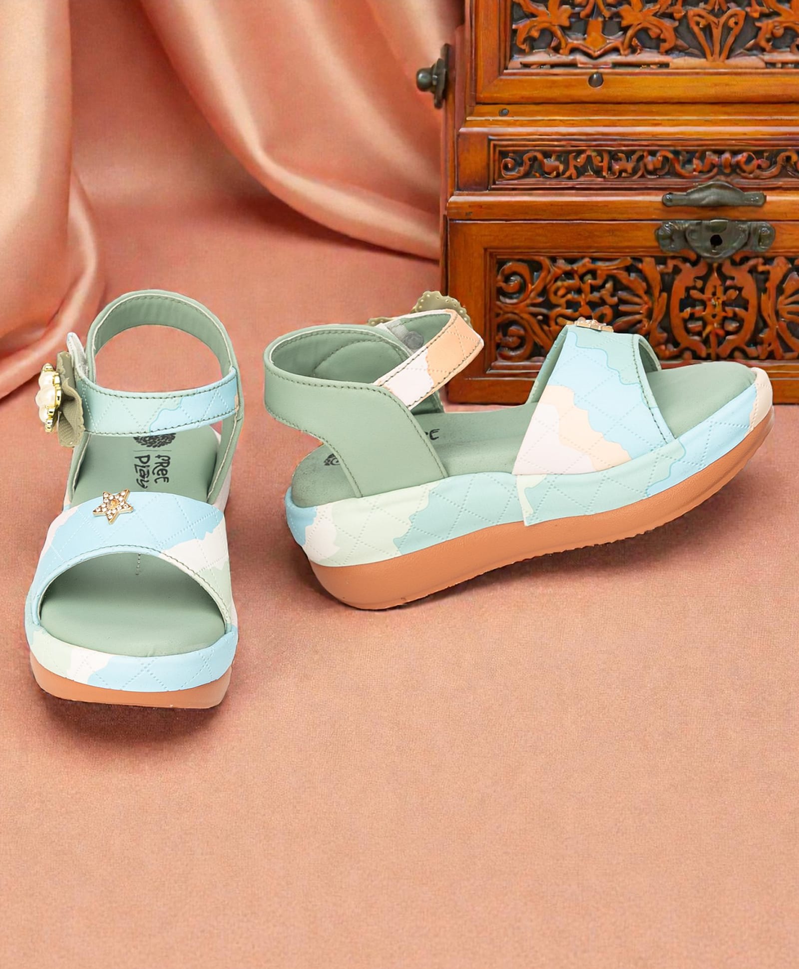 Freeplay Colour Blocked & Bow Applique Detailed Velcro Closure Sandals - Blue-picture-14
