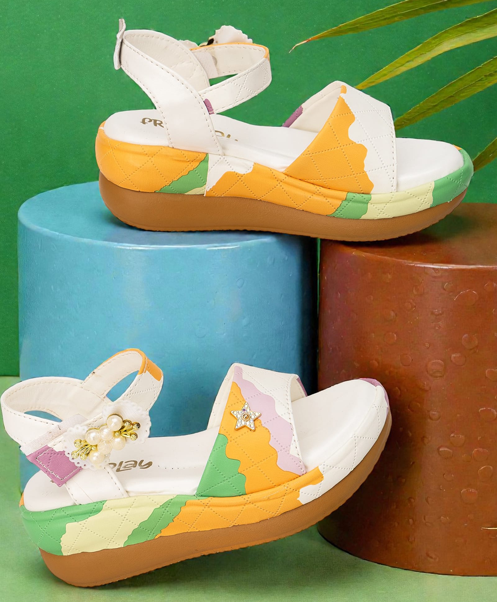 Freeplay Colour Blocked & Bow Applique Detailed Velcro Closure Sandals - White-picture-17