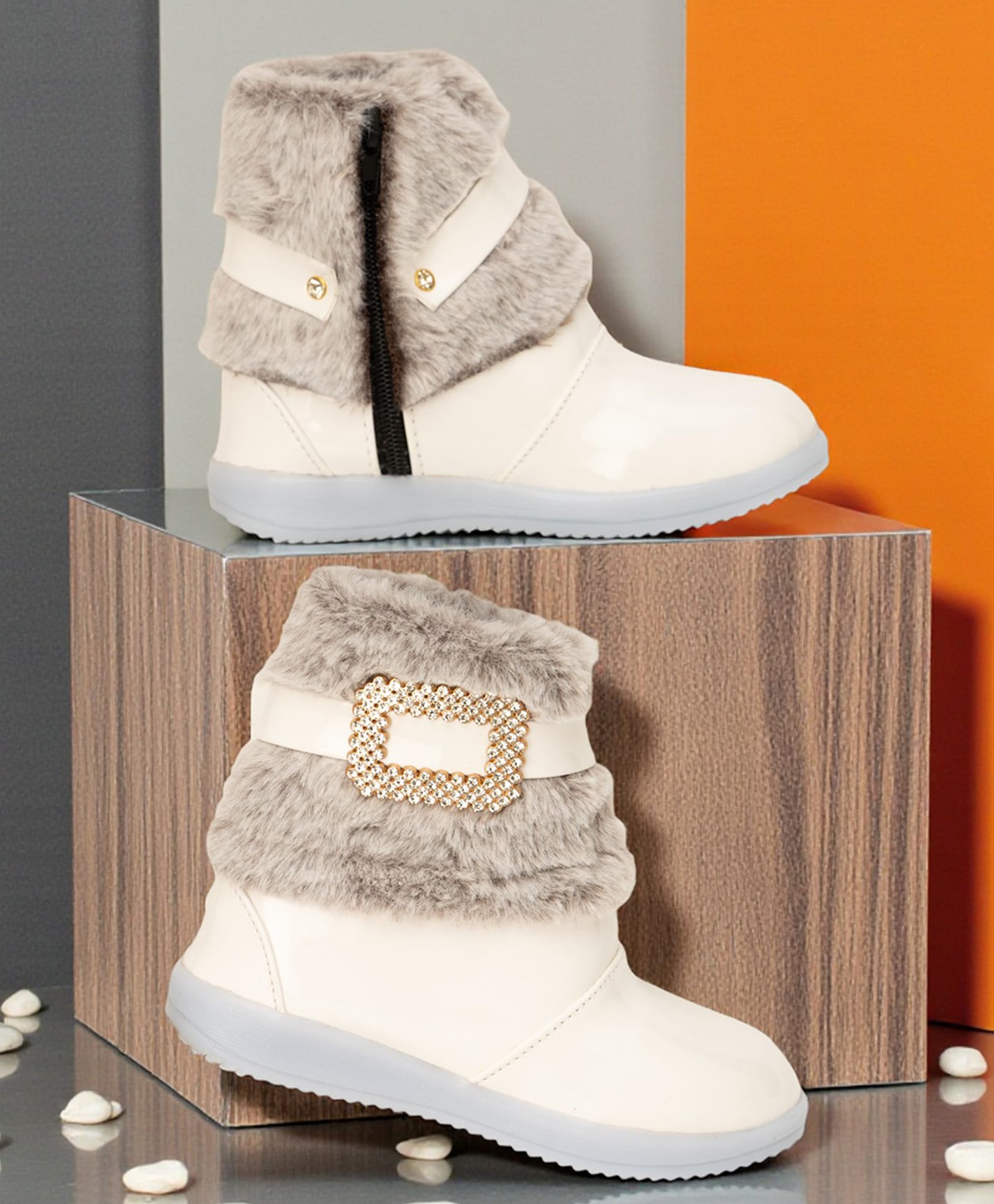 Freeplay Fur Detailed Zip Closure Boots - White-picture-48