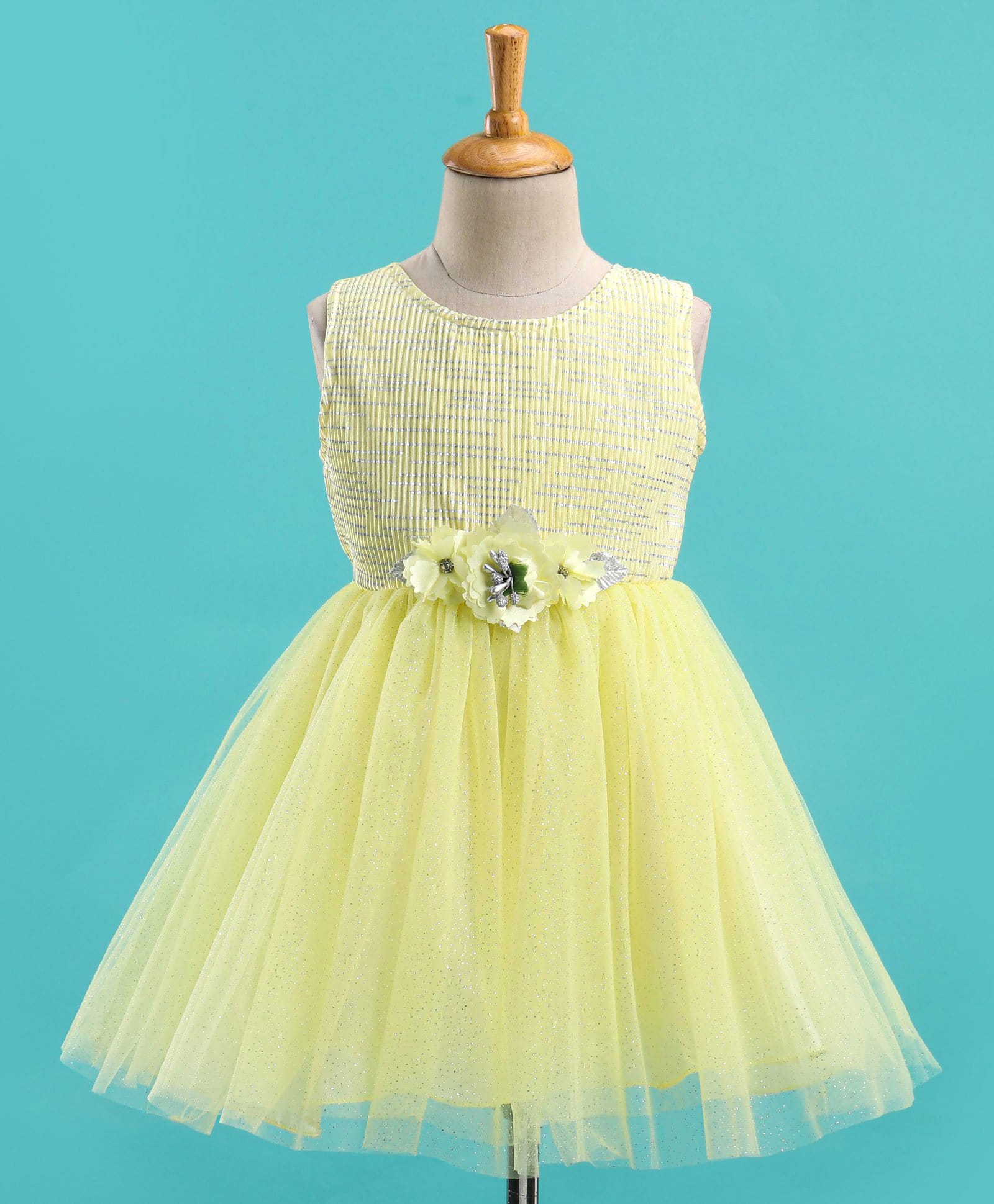 Enfance Net Woven Sleeveless Party Dress with Floral Applique -Lemon Yellow-image-37