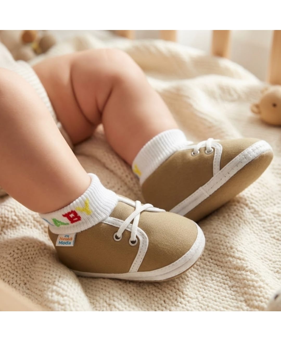 Neska Moda Colour Blocked & Baby Text Designed Booties - Green-picture-34
