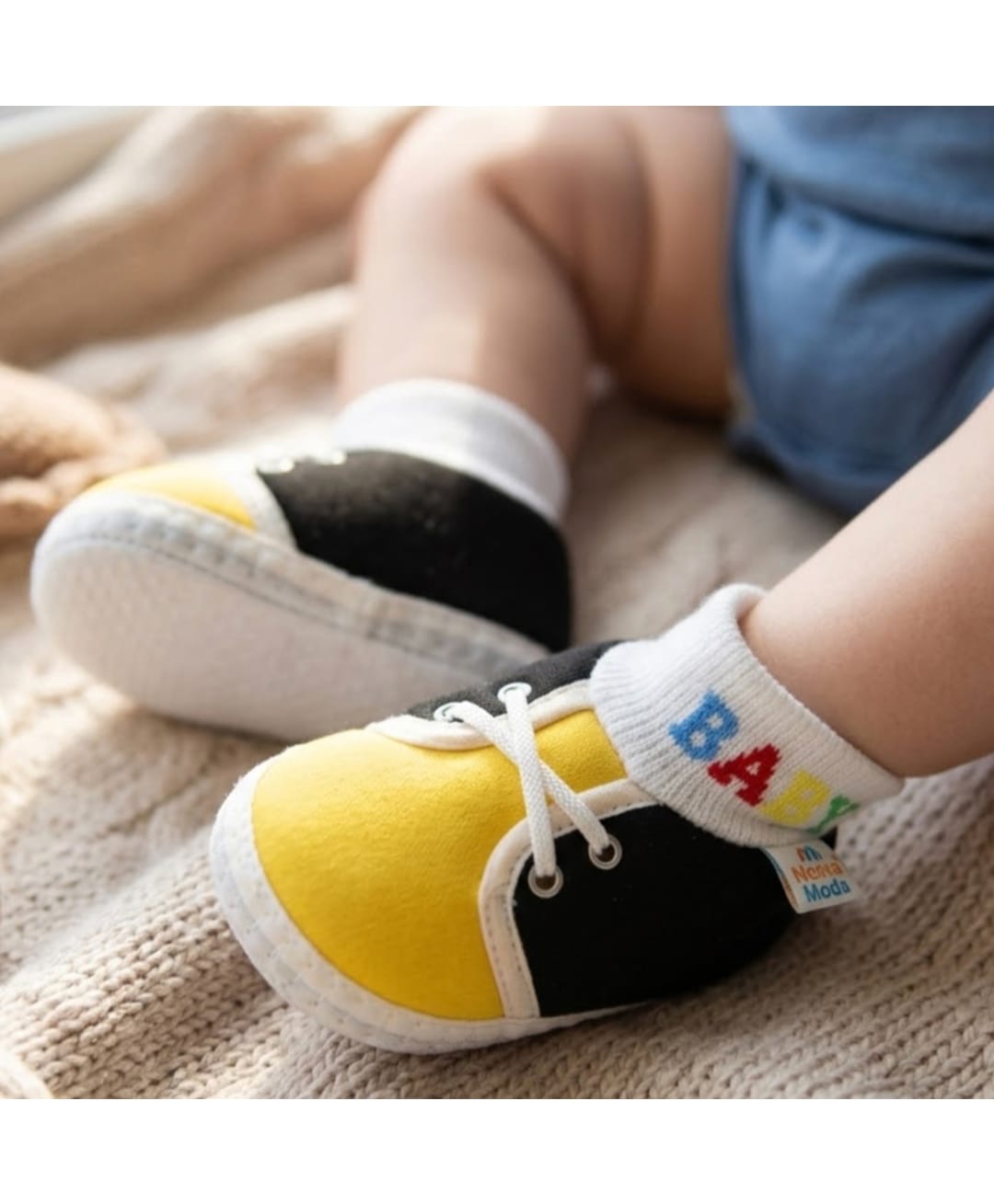 Neska Moda Colour Blocked & Baby Text Designed Booties - Black & Yellow-picture-30
