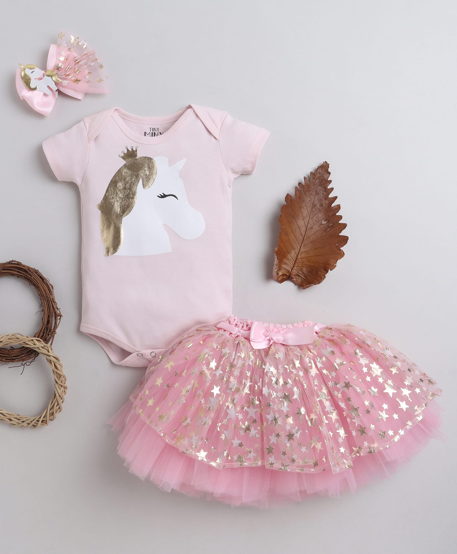 TINY MINY MEE Elastane Woven Half Sleeves Unicorn Printed Onesie & Skirt With Headband Set - Pink-image-45