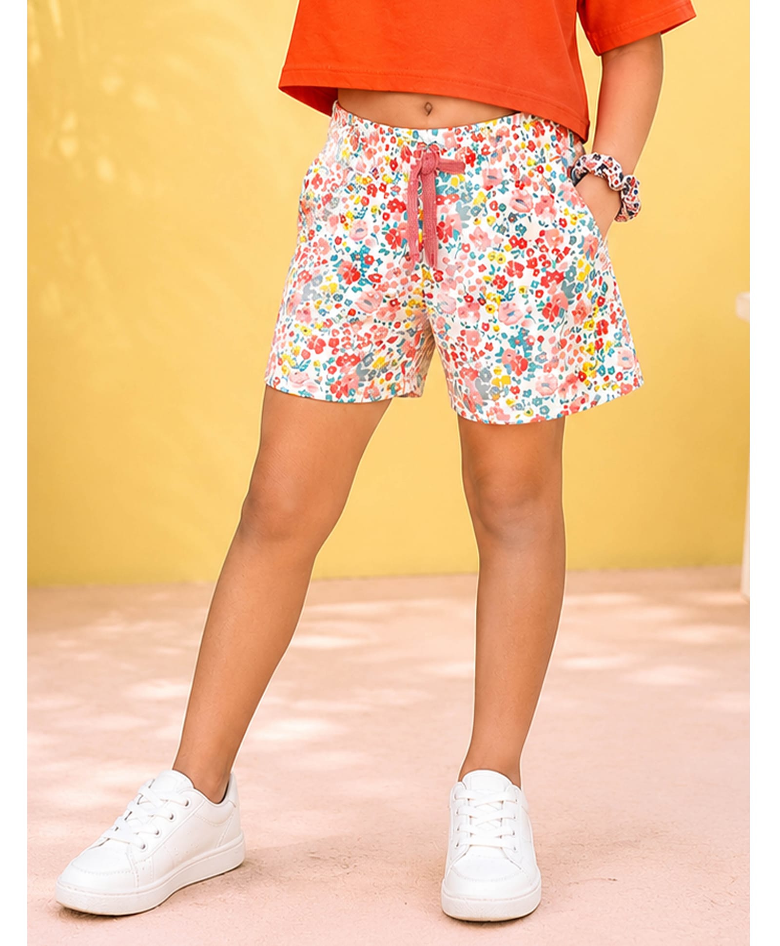 Kiddopanti Cotton Lycra Woven Floral Printed Shorts - White-picture-22