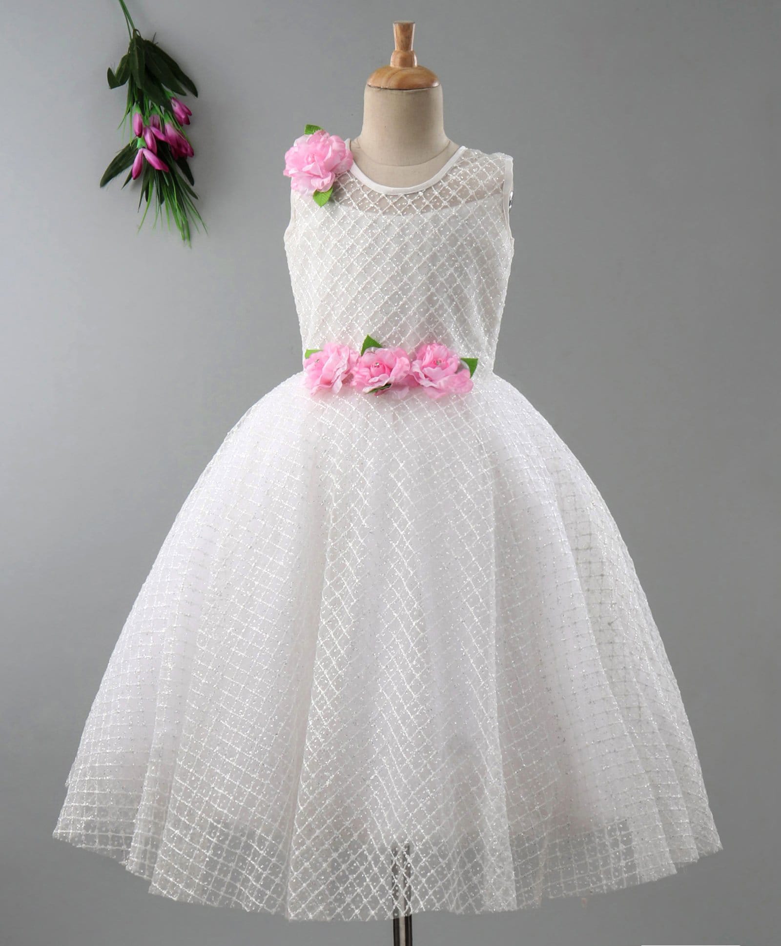 Enfance Net Woven Sleeveless Floral Applique On Lattice Embroidered Party Dress - White-picture-16