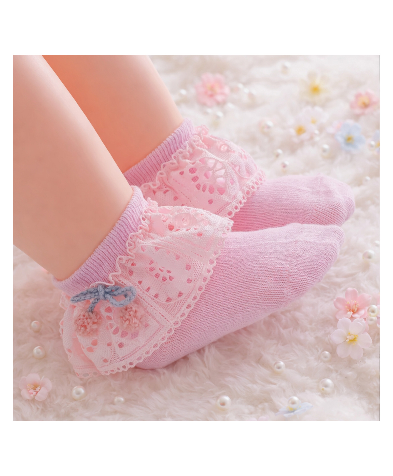 Flaunt Chic Cotton Blend Knit Schiffli Embroidered Frill Detailed Socks - Red-picture-14