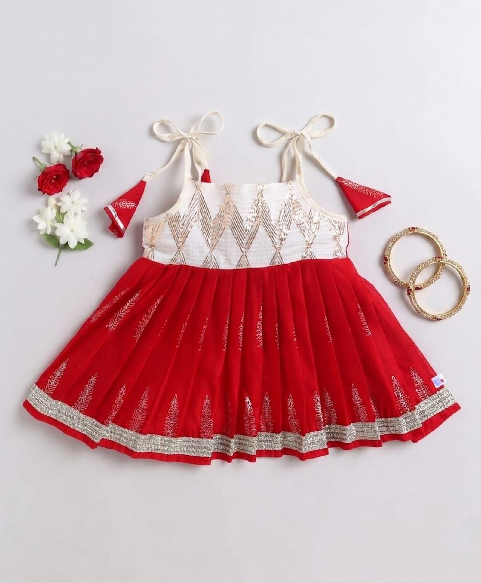 Many frocks & Chanderi Woven Sleeveless Lace Embellished Dress - Red & White-image-19