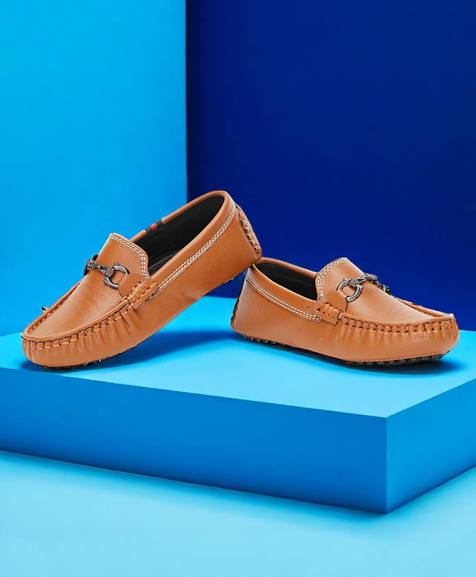 Freeplay Chain Applique Detailed Loafers - Tan-picture-25