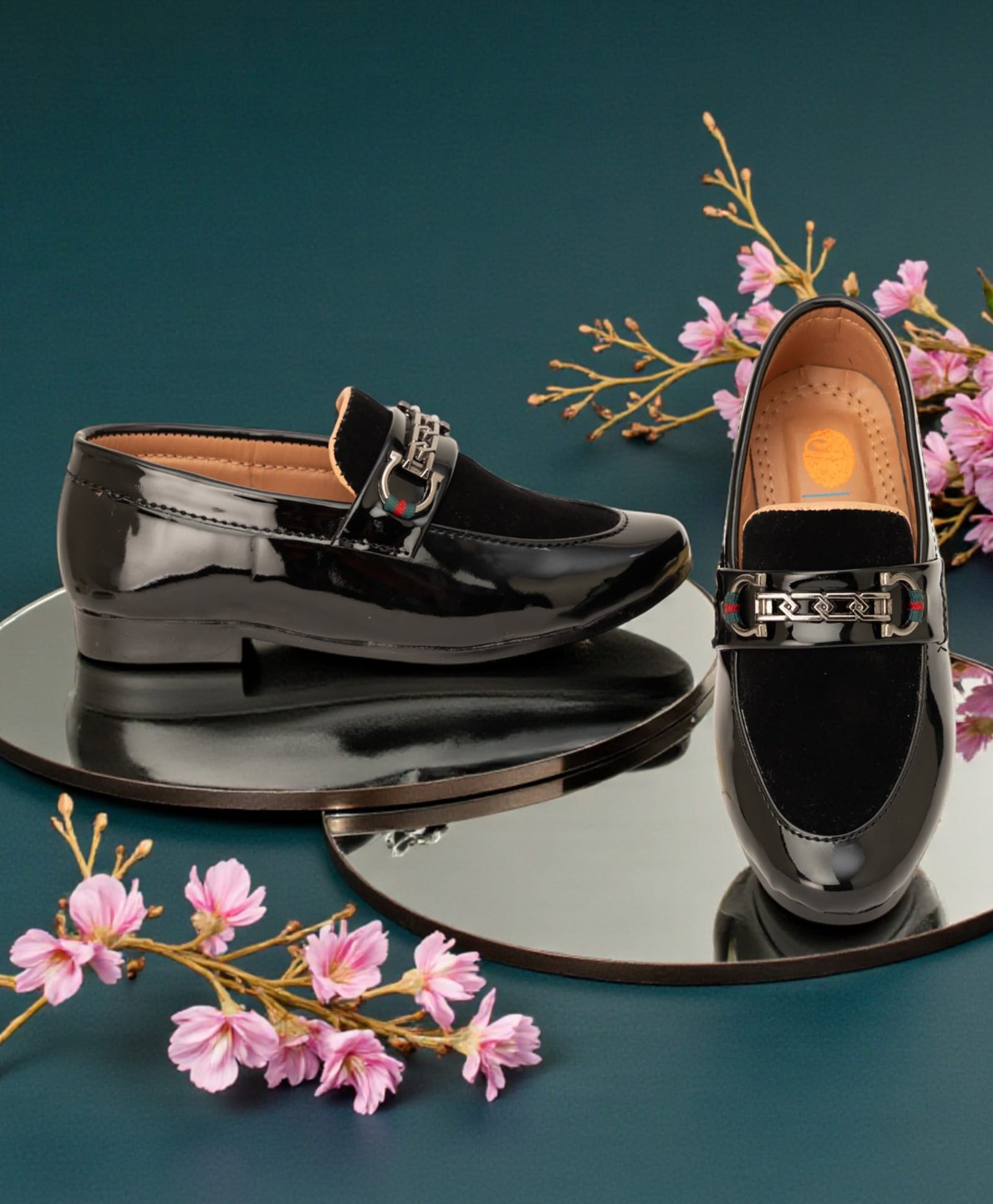 Freeplay Metal Applique Detailed Loafers - Black-picture-20