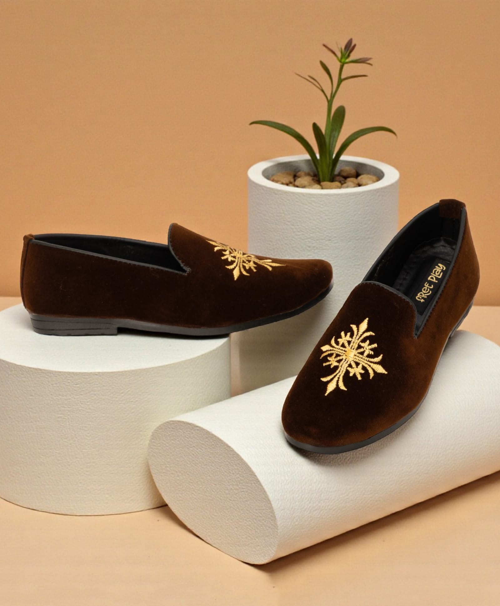 Freeplay Abstract Design Embroidered Loafers - Brown-picture-15