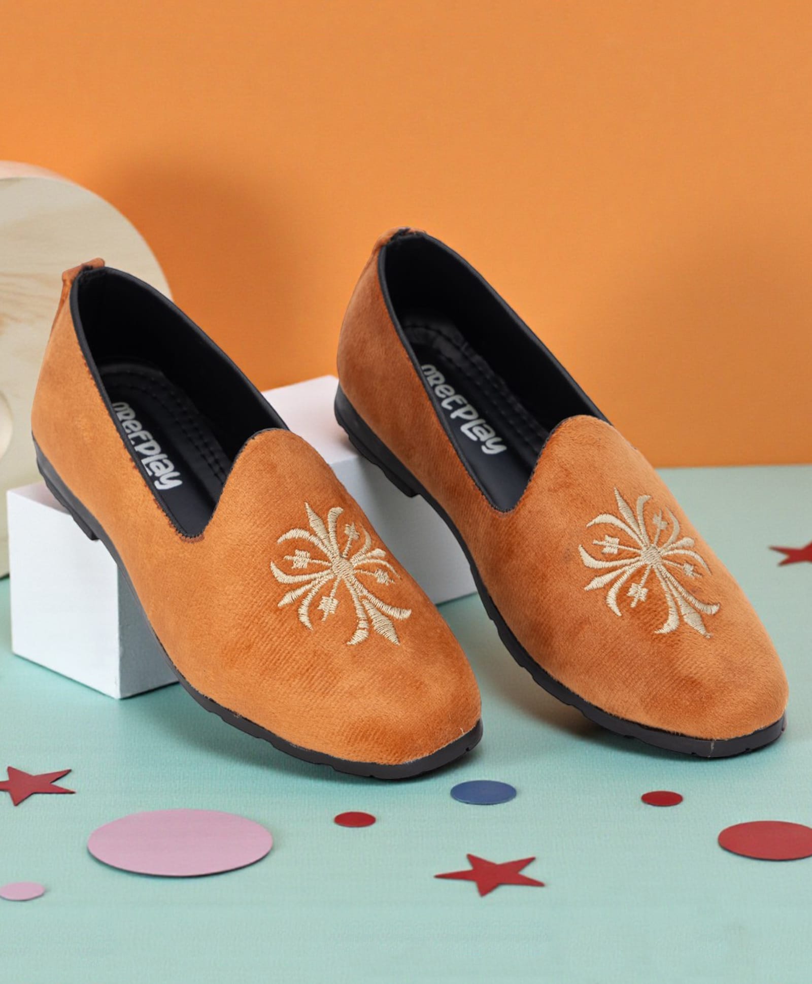 Freeplay Abstract Design Embroidered Loafers - Tan-picture-39