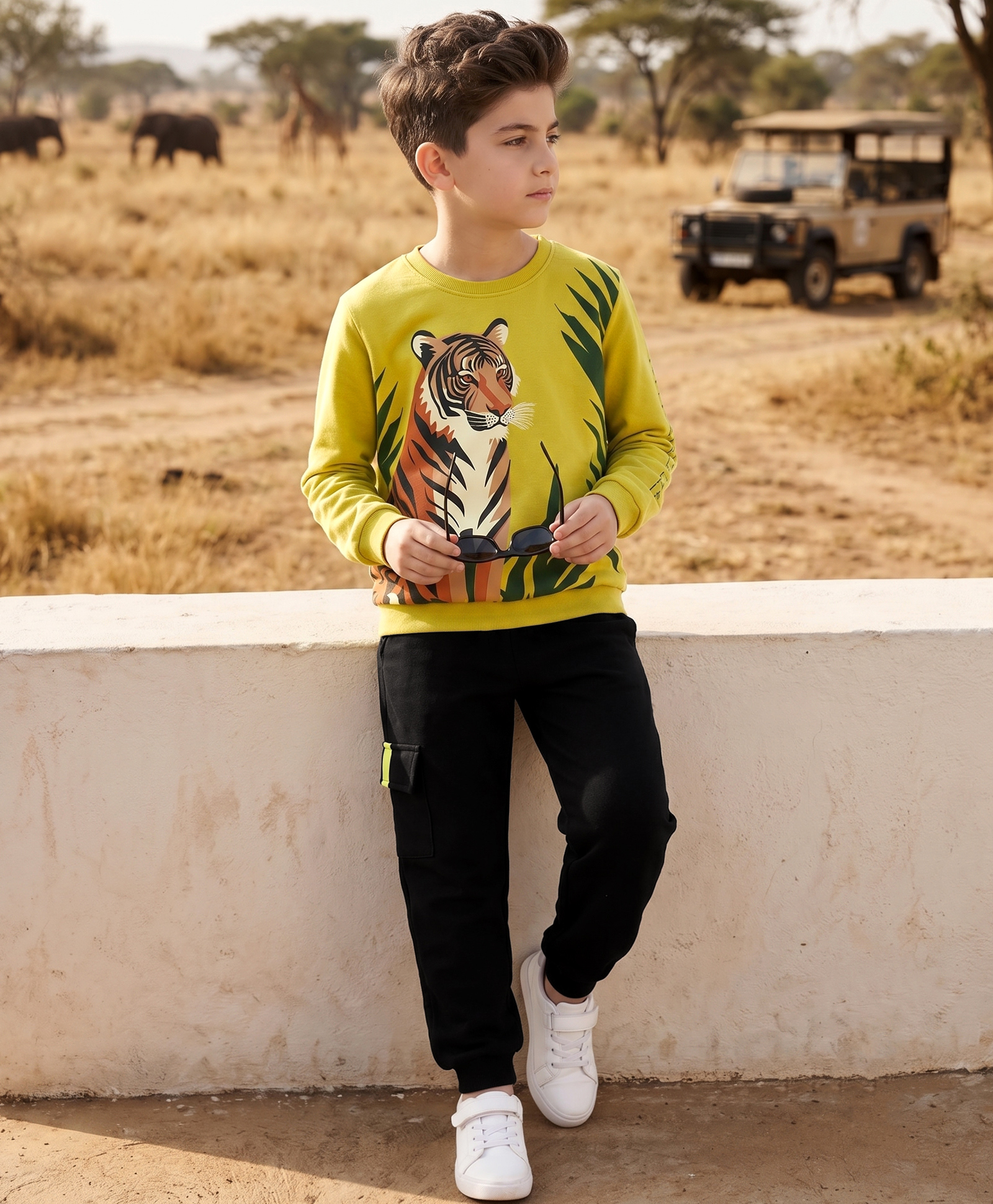 OLLINGTON ST. Cotton Looper Knit Full Sleeves Sweatshirt and Joggers Set with Tiger Print - Limegreen-picture-36