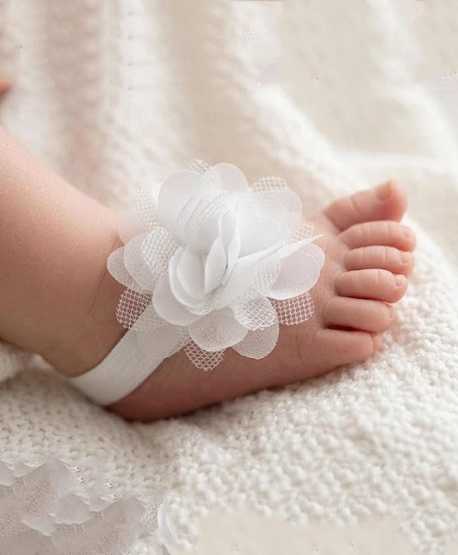 Akinos Kids Floral Applique Detailed Barefoot Sandals - White-picture-22