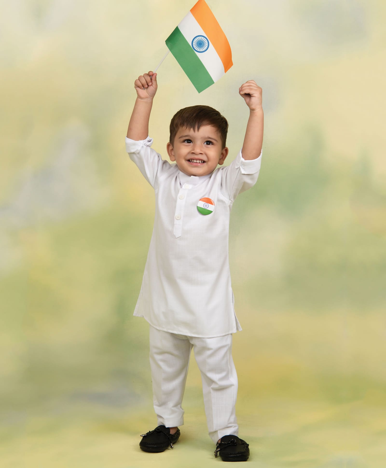 Little Collars Cotton Blended Woven Full Sleeves Special Kurta Pajama Set With Badge And Indian Flag- White-image-41