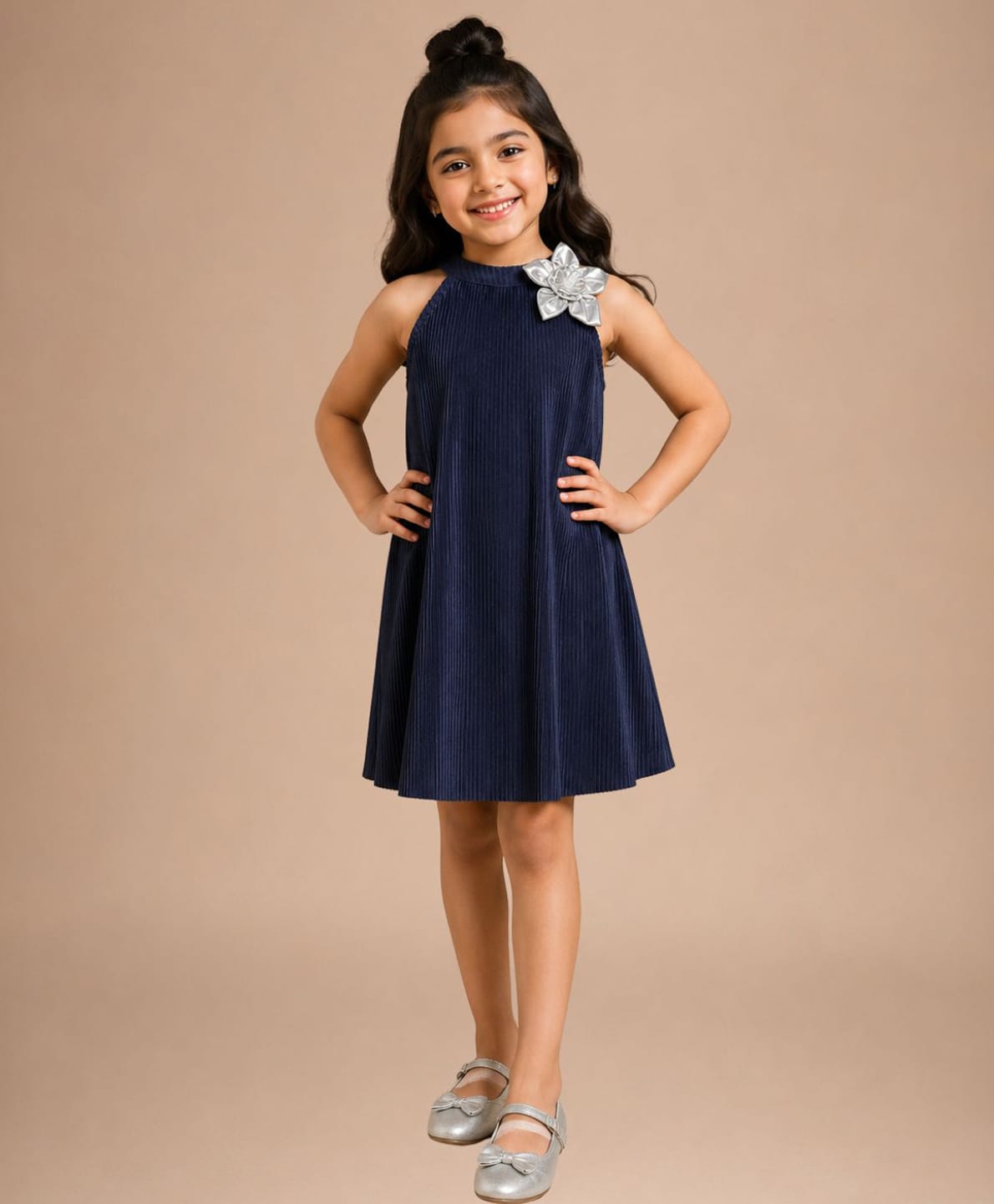Lil' Drama Knit Sleeveless Floral Applique Detailed Dress - Navy Blue-picture-15