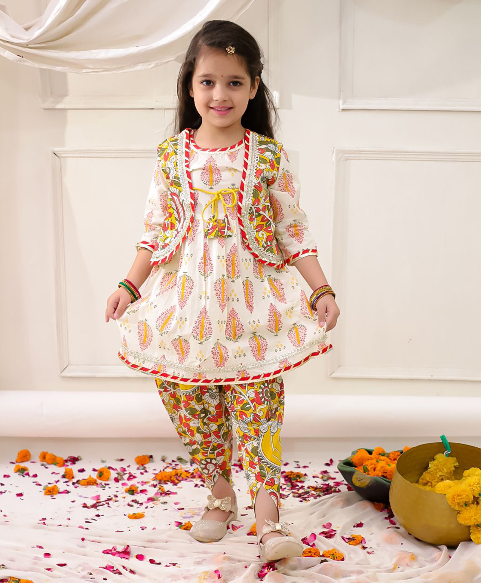 KID1 Cotton Woven Full Sleeves Madhubani Printed Kurti Dhoti With Jacket Set - Yellow-picture-25