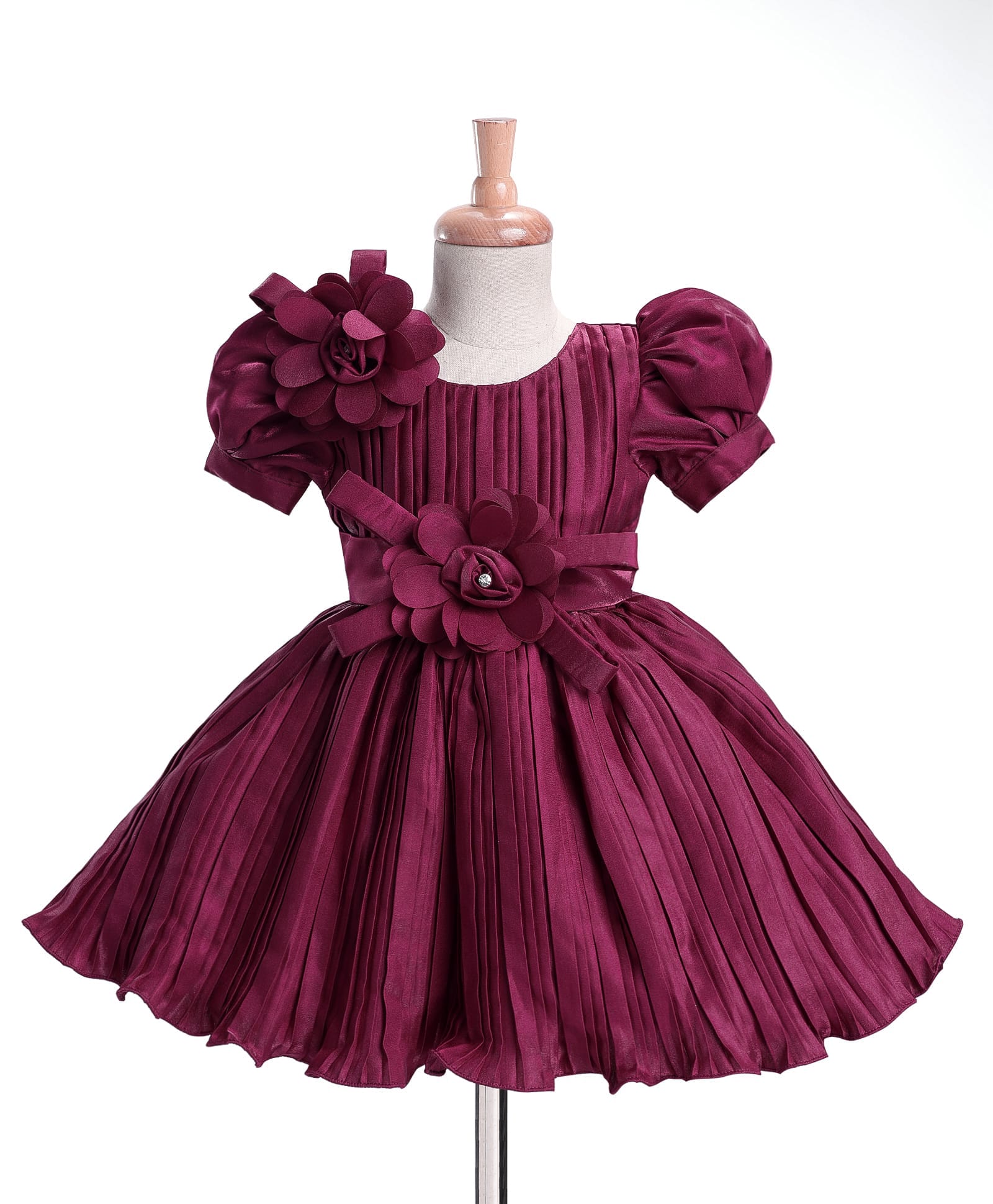 Enfance Net Knit Puffed Sleeves Pleated Party Dress With Floral Applique - Wine-picture-4