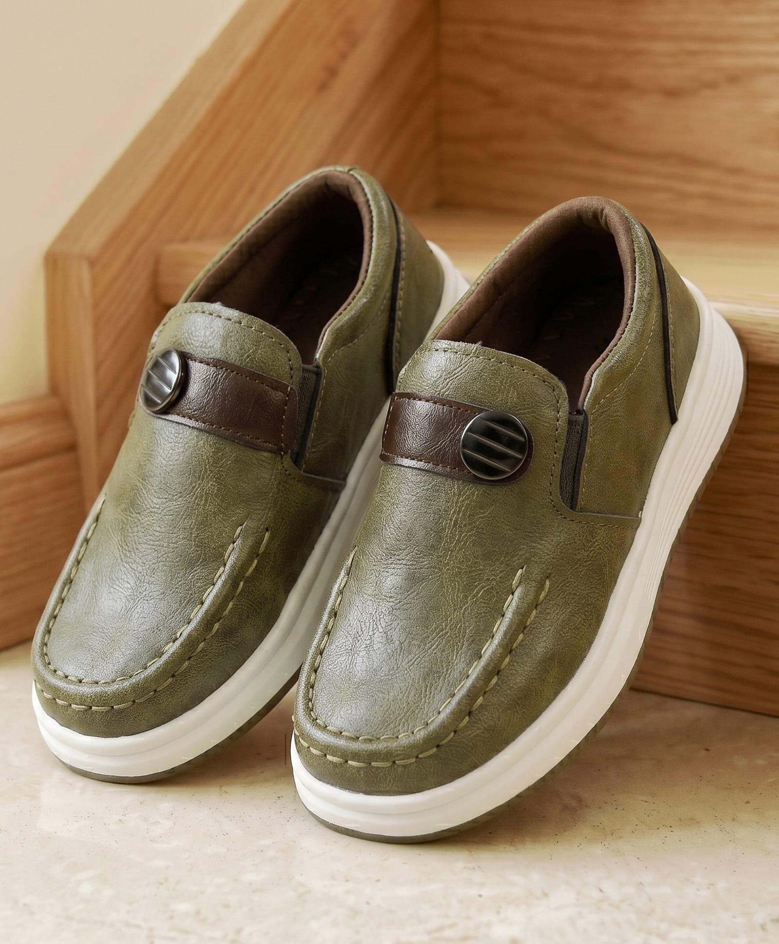 Cute Walk by Babyhug Slip On Solid Formal & Party Wear Shoes - Green-picture-27