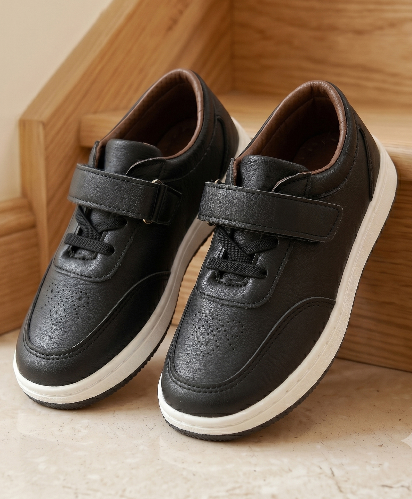 Cute Walk by Babyhug Velcro Closure Solid Formal & Party Wear Shoes - Black-picture-25