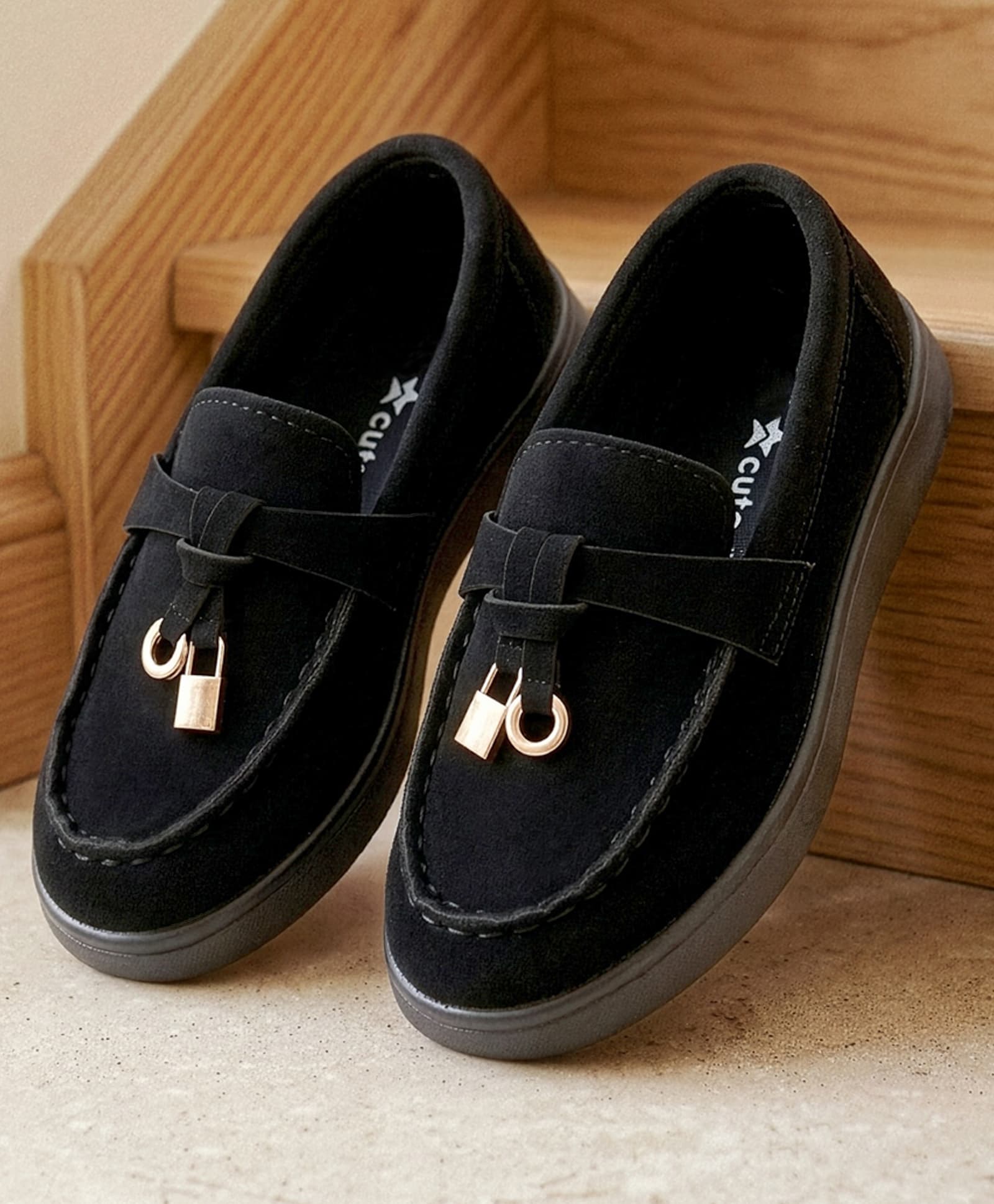 Cute Walk by Babyhug Slip On Formal & Party Wear Shoes With Applique - Black-picture-24