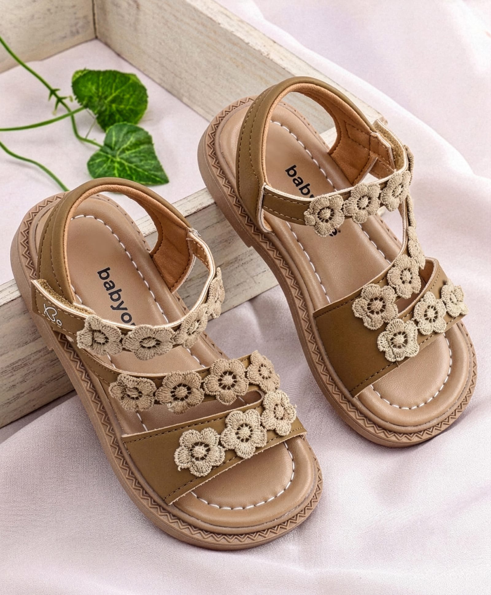 Babyoye Velcro Sandals With Floral Lace Detailing - Brown-picture-27